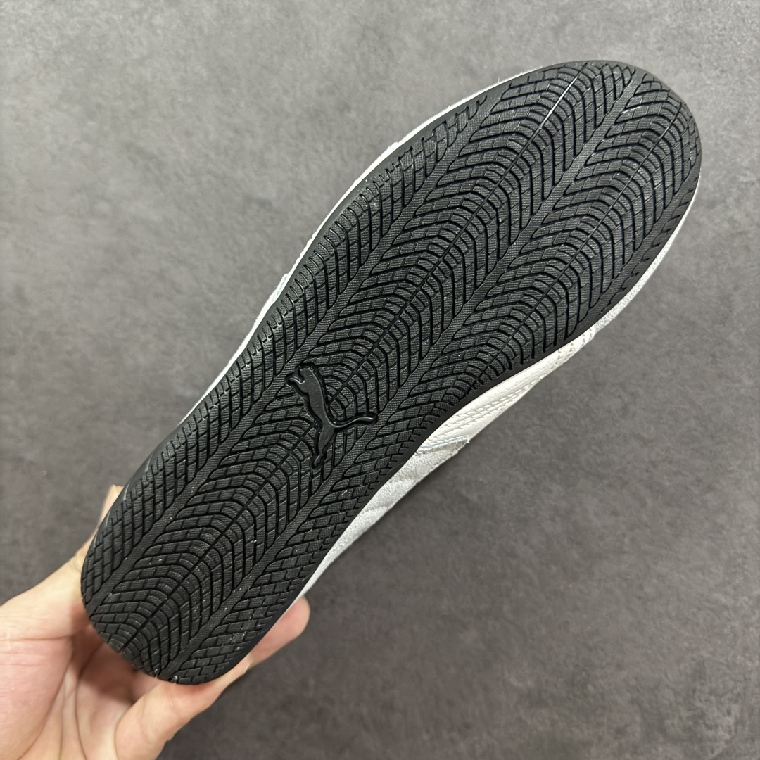 图片[9]-【公司级】Puma Speedcat OG 防滑耐磨低帮德训赛车板鞋 孔眼底座和脚趾凸起由绒面革材料制成 支持侧踏时的踏步工作 脚背和侧板采用尼龙网布 即使在健身房等使用环境中也能确保透气性 像吸盘一样的设计是为了提高体育馆表面的抓地力性能 货号： 406329-05 尺码： 35-45-选品中心