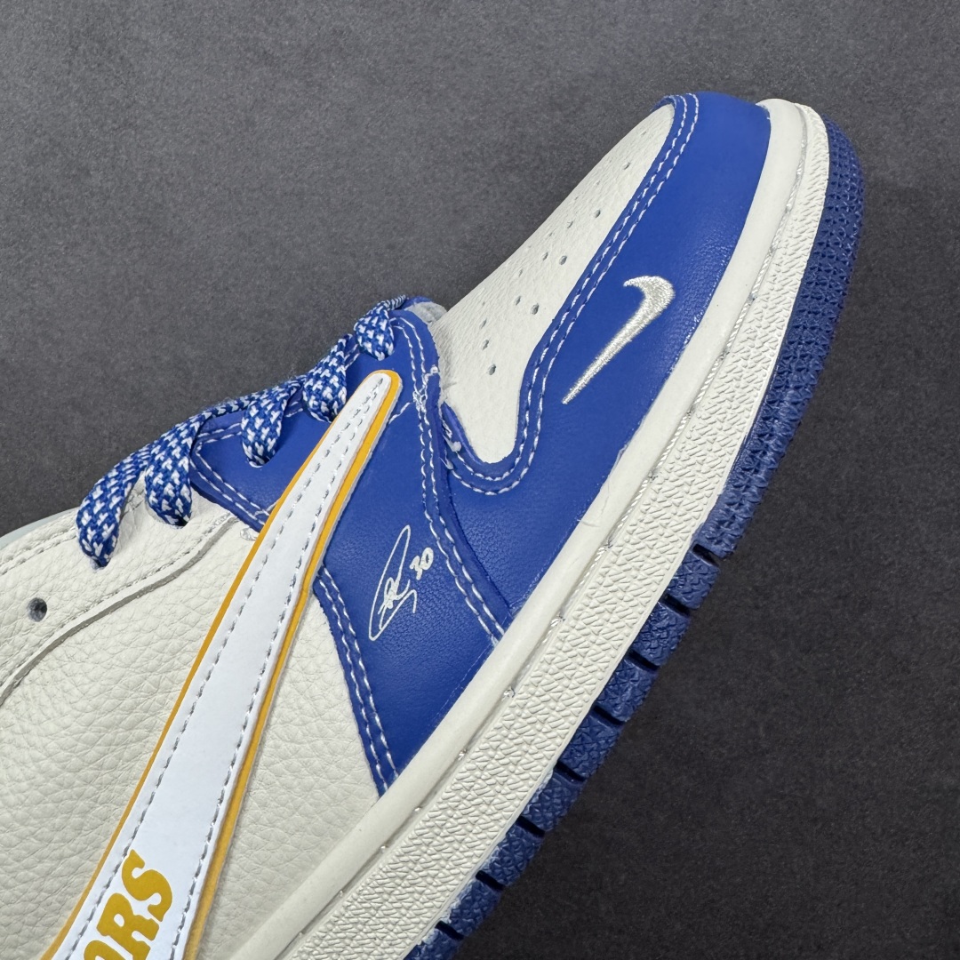 图片[5]-【定制版】Air Jordan 1 Low OG AJ1 乔1反转倒勾 联名款休闲运动篮球鞋 完美品质出货 鞋面切割工整 冲孔整齐干净 中底拉帮线 整体清洁度非常好 货号：XB1979-012 尺码：36 36.5 37.5 38 38.5 39 40 40.5 41 42 42.5 43 44 44.5 45 编码：CCB310320-选品中心