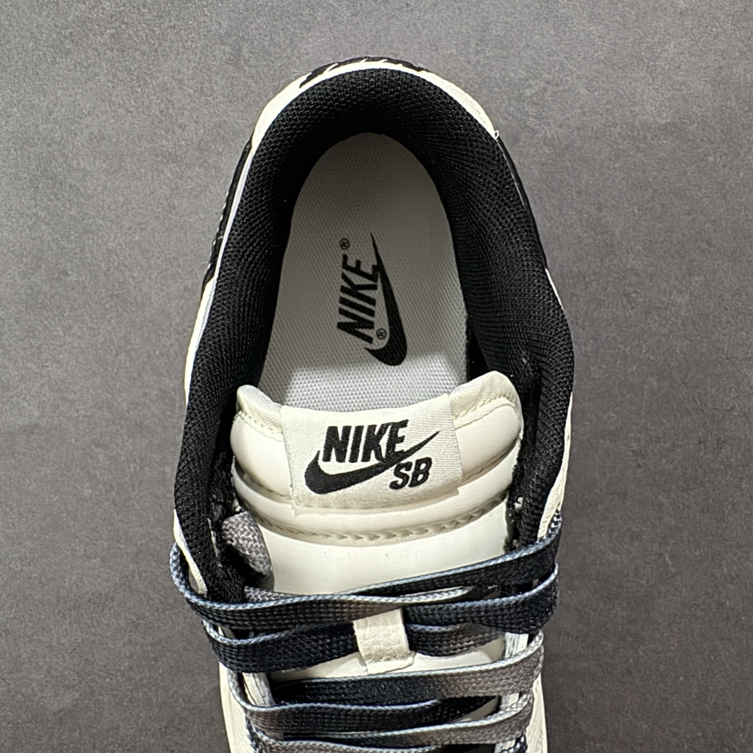 图片[7]-【定制版】Stone Island x Nike Dunk SB Low 石头岛 x 耐克 SB 低帮 灰白红 鞋身整体以灰色皮革打造，搭配米白色皮革框架覆盖层，使鞋款十分百搭，鞋舌上以Nike Swoosh Logo呈现，鞋身两侧Swoosh Logo采用黑色点缀，后跟装饰片使用米白色皮革制作，鞋舌是网眼布材料，增强了透气性，鞋头处侧边迷你Swoosh Logo以黑色点缀，后跟印有石头岛品牌Logo及Stone Island字样，彰显联名身份；最后以米白色中底搭配灰黑双色橡胶外底完善整体设计收尾。 货号：JP1628-041 尺码：36 36.5 37.5 38 38.5 39 40 40.5 41 42 42.5 43 44 44.5 45 编码：HXSB330340-选品中心