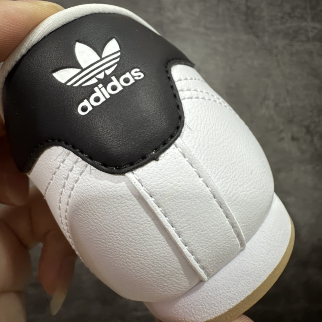 图片[2]-【正确版】AD Originals TAEKWONDO 跆拳道薄底训练鞋 JS1194 从专业赛场到时尚前沿🪩 开启多元运动美学新篇章🥋 𝙏𝘼𝙀𝙆𝙒𝙊𝙉𝘿𝙊👟 演绎穿搭的“绝佳利器” 深受武术历史影响的简约套入式设计 力求致敬00年代初的风尚🥷🎧 ▪皮质鞋面，柔软高级 ▪搭配经典3D鞋头缝线设计 ▪一脚蹬设计穿脱自如 ▪低平橡胶外底助你扎实踩地从容迈步 为小众运动注入现代年轻化审美 鲜明黑白 复古极简 尺码：36 36.5 37 38 38.5 39 40 40.5 41 42 42.5 43 44 44.5 45-选品中心