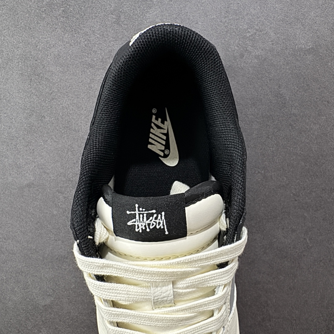 图片[7]-【定制版】Stussy x Nk SB Dunk Low 定制配色 斯图西联名 Dunk系列复古低帮休闲百搭板鞋 QW5836-032 公司级版本 定制鞋盒 大厂流水作业生产 超高清洁度 皮料切割干净无任何毛边 细节完美   尺码：36 36.5 37.5 38 38.5 39 40 40.5 41 42 42.5 43 44 44.5 45 编码：HXSB330340-选品中心