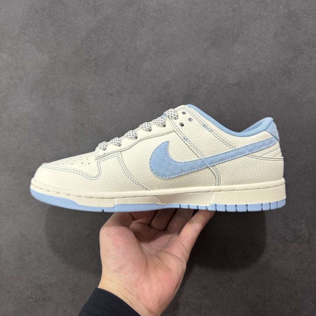 图片[2]-【定制版】Louis Vuitton x Nk SB Dunk Low 定制配色 Lv联名 Dunk系列复古低帮休闲百搭板鞋 JP1628-005 公司级版本 定制鞋盒 大厂流水作业生产 超高清洁度 皮料切割干净无任何毛边 细节完美   尺码：36 36.5 37.5 38 38.5 39 40 40.5 41 42 42.5 43 44 44.5 45 编码：HXSB330340-选品中心