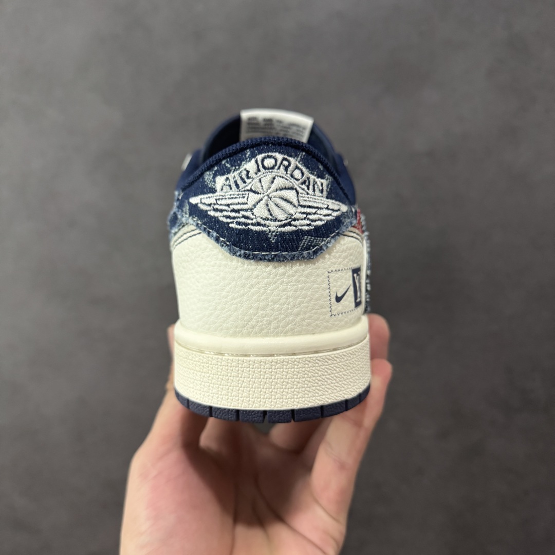 图片[4]-【定制版】Louis Vuitton x Air Jordan 1 Low 定制配色 联名款 乔1 AJ1经典倒钩低帮休闲百搭板鞋 CX5050-Y16  公司级版本 定制鞋盒 大厂流水作业生产 超高清洁度 皮料切割干净无任何毛边 细节完美   尺码：36 36.5 37.5 38 38.5 39 40 40.5 41 42 42.5 43 44 44.5 45 编码：HXSB330340-选品中心
