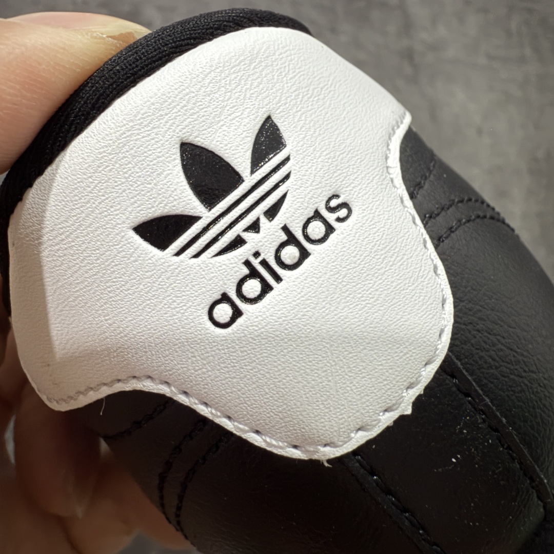 图片[2]-【正确版】AD Originals TAEKWONDO 跆拳道薄底训练鞋 JS1193 从专业赛场到时尚前沿🪩 开启多元运动美学新篇章🥋 𝙏𝘼𝙀𝙆𝙒𝙊𝙉𝘿𝙊👟 演绎穿搭的“绝佳利器” 深受武术历史影响的简约套入式设计 力求致敬00年代初的风尚🥷🎧 ▪皮质鞋面，柔软高级 ▪搭配经典3D鞋头缝线设计 ▪一脚蹬设计穿脱自如 ▪低平橡胶外底助你扎实踩地从容迈步 为小众运动注入现代年轻化审美 鲜明黑白 复古极简 尺码：36 36.5 37 38 38.5 39 40 40.5 41 42 42.5 43 44 44.5 45-选品中心