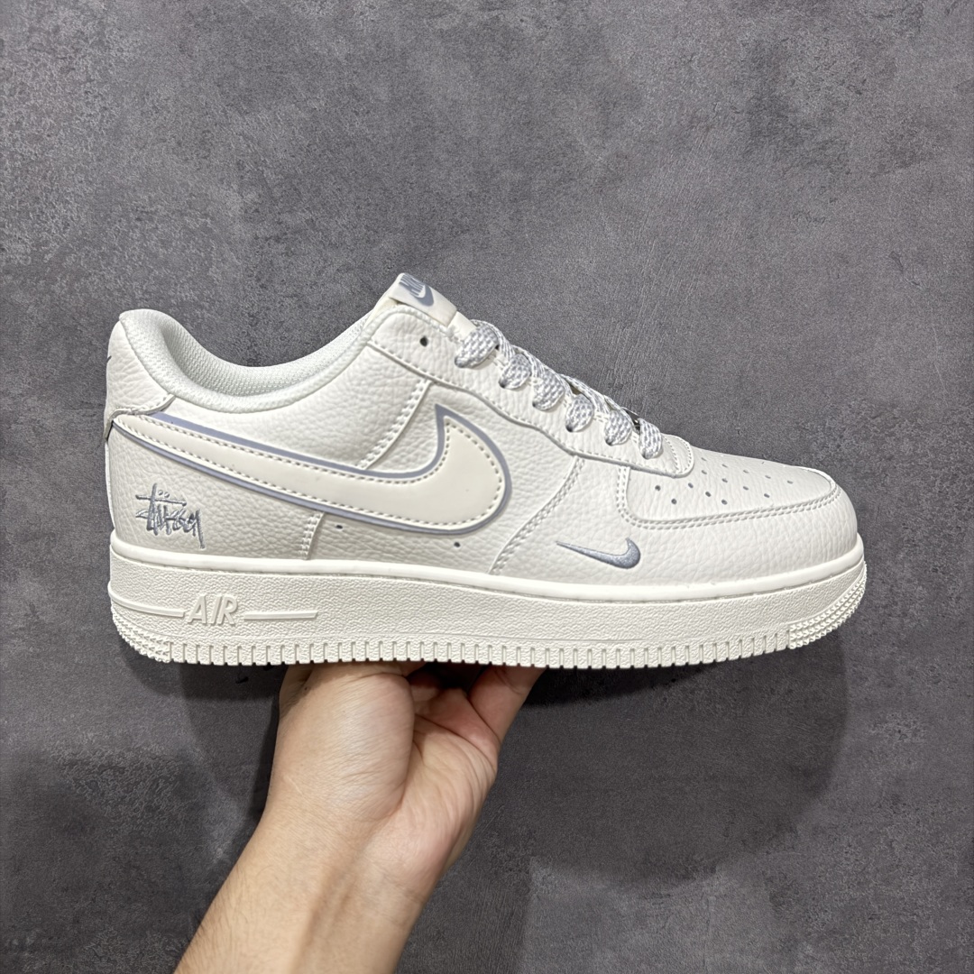 【定制版】Nike Air Force 1\'07 Low 斯图西联名 百搭米色 空军一号低帮休闲板鞋  #原楦头原纸板 原装鞋盒 定制五金配件 内置全掌气垫 原厂鞋底 货号:CS5288-034  尺码:36 36.5 37.5 38 38.5 39 40 40.5 41 42 42.5 43 44 44.5 45 编码:HXSA310320-选品中心