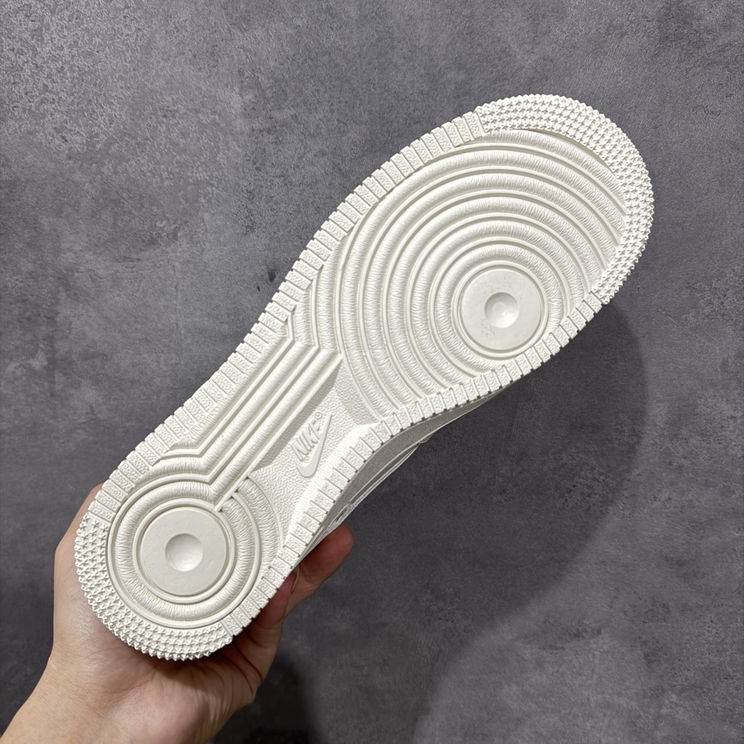 图片[9]-【定制版】Nike Air Force 1\’07 Low 斯图西联名 百搭米色 空军一号低帮休闲板鞋  #原楦头原纸板 原装鞋盒 定制五金配件 内置全掌气垫 原厂鞋底 货号：CS5288-034  尺码：36 36.5 37.5 38 38.5 39 40 40.5 41 42 42.5 43 44 44.5 45 编码：HXSA310320-选品中心
