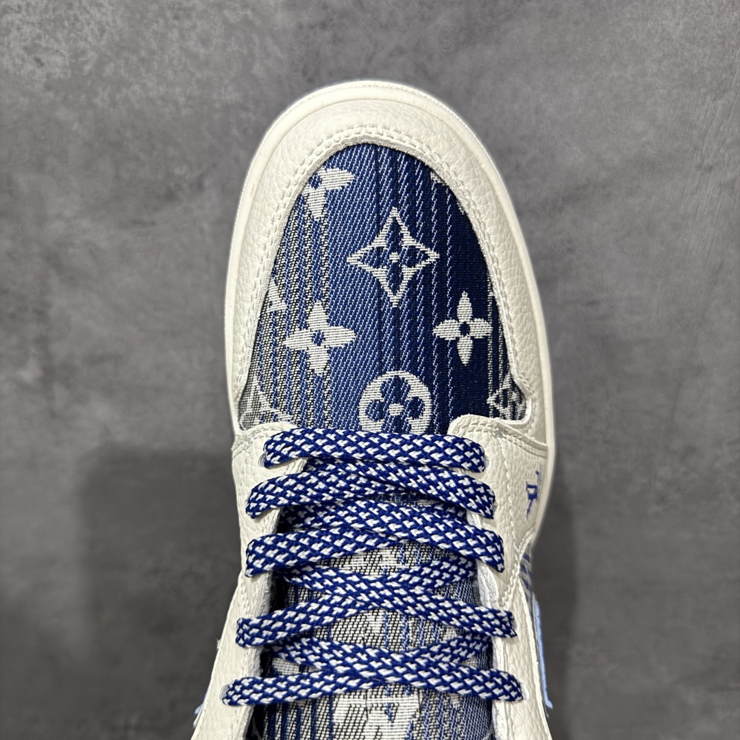 图片[5]-【定制版】Air Jordan 1 Low AJ1 乔1 “LV路易威登联名—米白蓝帆布牛仔印花”高端定制 低帮复古篮球鞋 #定制鞋盒 大厂纯原品质出货 超高清洁度 皮料切割干净无任何毛边 细节完美 货号：QG1988-009 尺码：36 36.5 37.5 38 38.5 39 40 40.5 41 42 42.5 43 44 44.5 45-选品中心