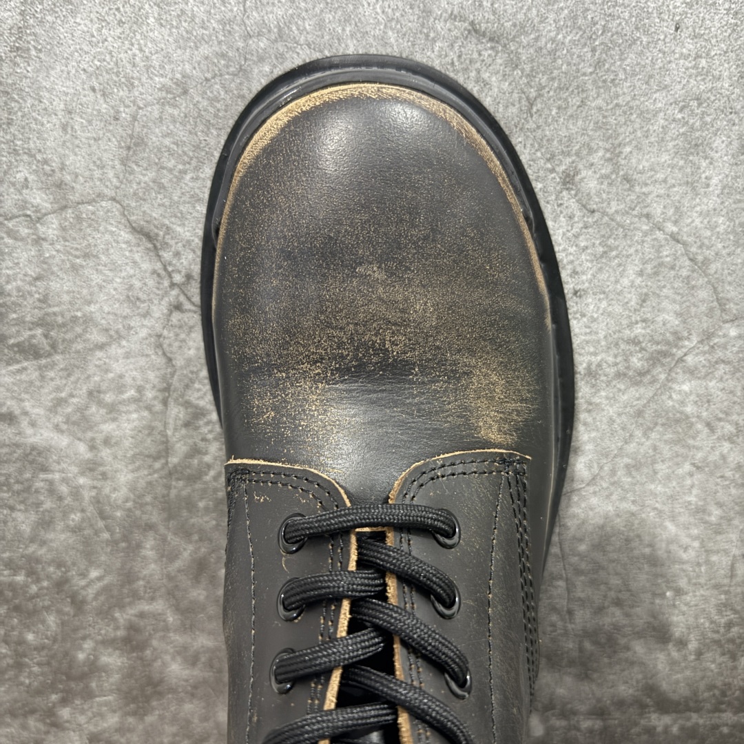 图片[5]-【莞产G版】法国高端奢侈品牌-巴黎世家BALENCIAGA Men\’s Leather boots 大头米奇风真皮德比休闲厚底皮鞋 擦色做旧马丁靴 广东原产 全套代购包装及配件 采用进口牛皮革鞋面材质 内嵌小牛真皮贴附加厚PU缓震乳胶鞋垫 跟高7cm#原比值开发胎纹面粗齿橡胶大底❗️ 尺码：39-45(比运动鞋偏大一码!!)-选品中心