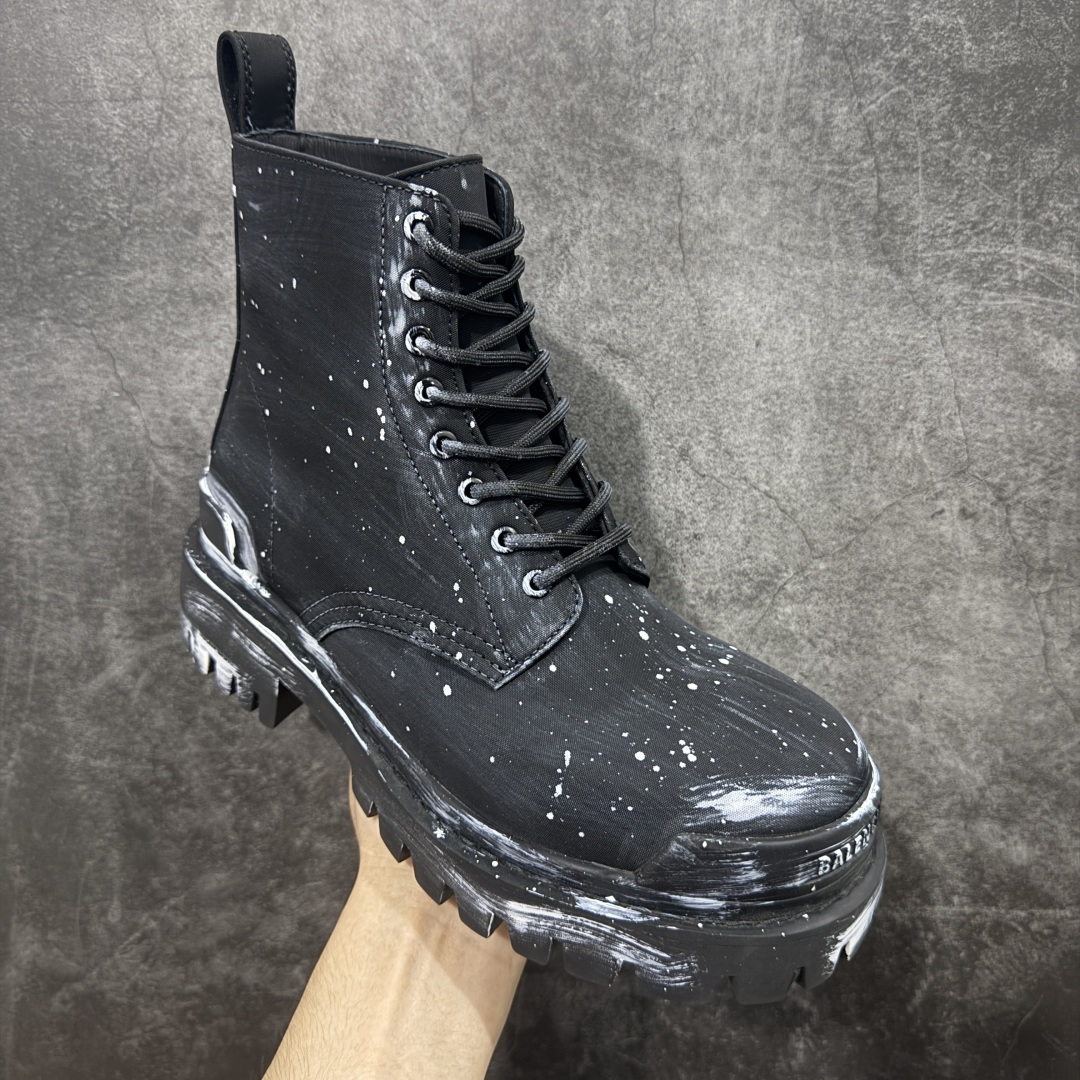 图片[3]-【莞产G版】法国高端奢侈品牌-巴黎世家BALENCIAGA Men\’s Leather boots 大头米奇风真皮德比休闲厚底皮鞋 泼墨做旧马丁靴 广东原产 全套代购包装及配件 采用进口牛皮革鞋面材质 内嵌小牛真皮贴附加厚PU缓震乳胶鞋垫 跟高7cm 原比值开发胎纹面粗齿橡胶大底❗️ 尺码：39-45(比运动鞋偏大一码!!)-选品中心