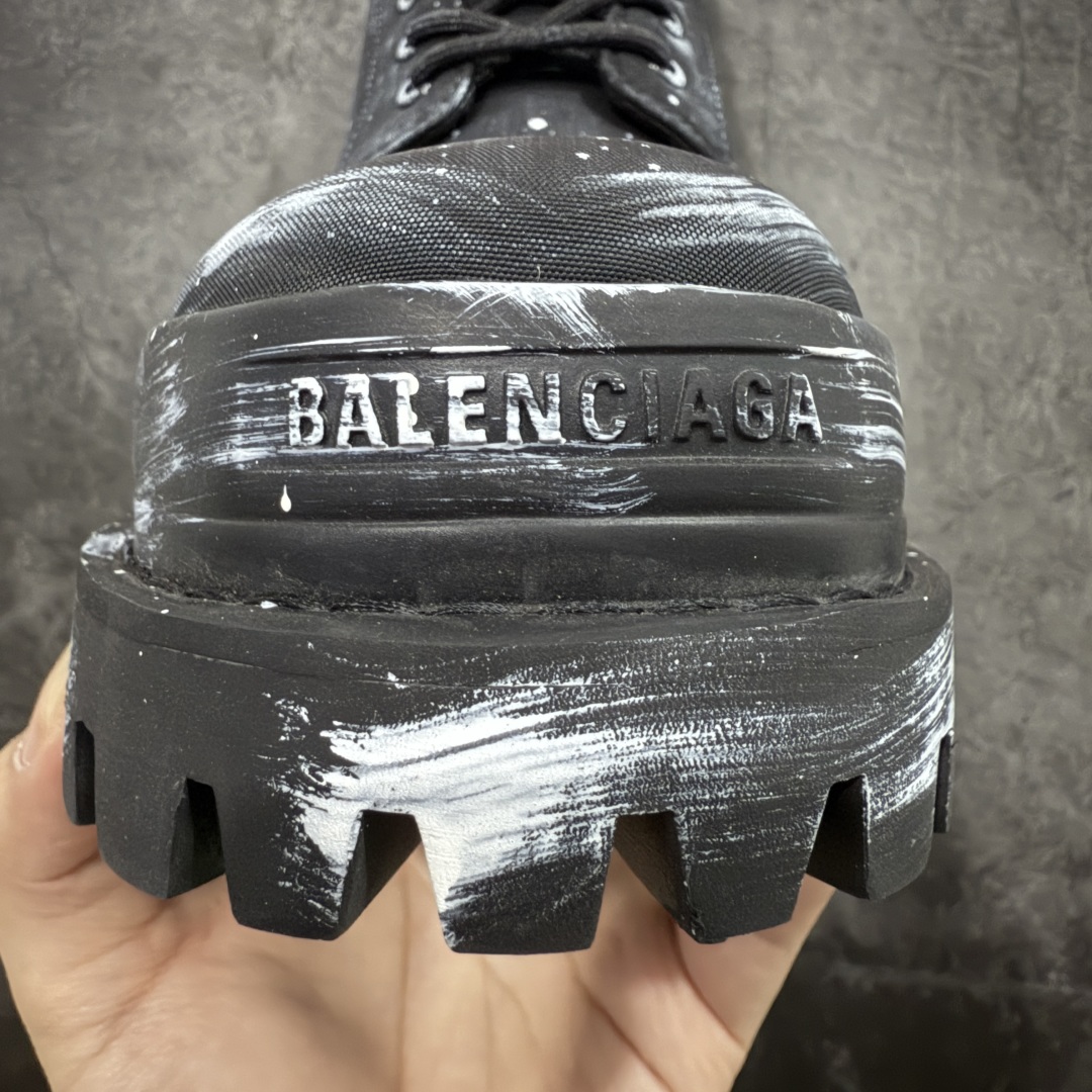 图片[5]-【莞产G版】法国高端奢侈品牌-巴黎世家BALENCIAGA Men\’s Leather boots 大头米奇风真皮德比休闲厚底皮鞋 泼墨做旧马丁靴 广东原产 全套代购包装及配件 采用进口牛皮革鞋面材质 内嵌小牛真皮贴附加厚PU缓震乳胶鞋垫 跟高7cm 原比值开发胎纹面粗齿橡胶大底❗️ 尺码：39-45(比运动鞋偏大一码!!)-选品中心