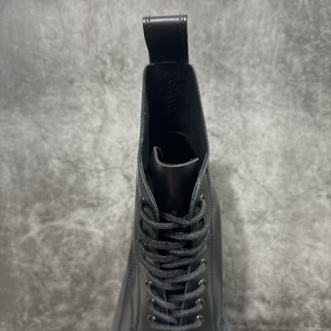 图片[8]-【莞产G版】法国高端奢侈品牌-巴黎世家BALENCIAGA Men\’s Leather boots 大头米奇风真皮德比休闲厚底皮鞋 油亮牛皮马丁靴 广东原产 全套代购包装及配件 采用进口牛皮革鞋面材质 内嵌小牛真皮贴附加厚PU缓震乳胶鞋垫 跟高7cm 原比值开发胎纹面粗齿橡胶大底❗️ 尺码：39-45(比运动鞋偏大一码!!)-选品中心