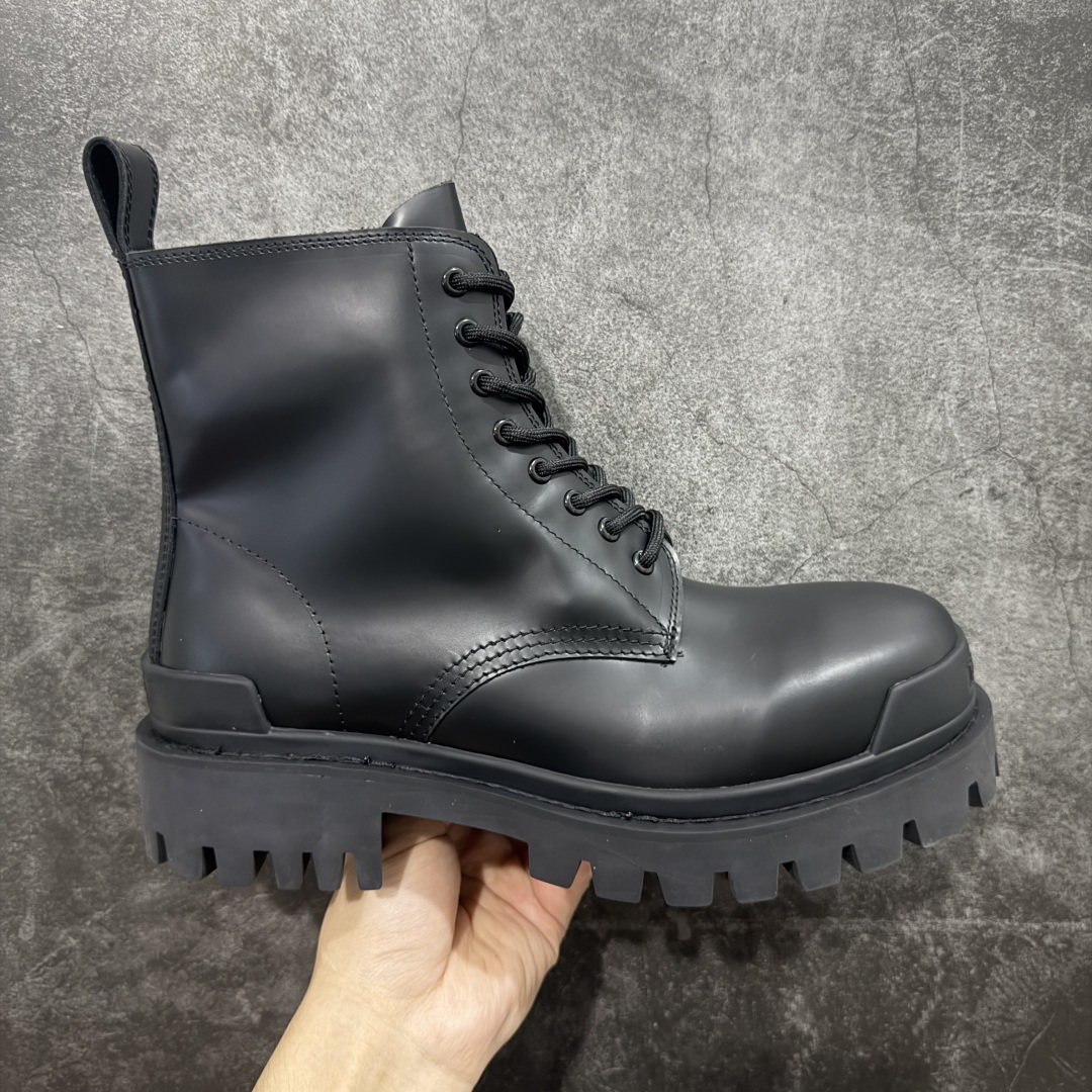 【莞产G版】法国高端奢侈品牌-巴黎世家BALENCIAGA Men\'s Leather boots 大头米奇风真皮德比休闲厚底皮鞋 油亮牛皮马丁靴 广东原产 全套代购包装及配件 采用进口牛皮革鞋面材质 内嵌小牛真皮贴附加厚PU缓震乳胶鞋垫 跟高7cm 原比值开发胎纹面粗齿橡胶大底❗️ 尺码:39-45(比运动鞋偏大一码!!)-选品中心