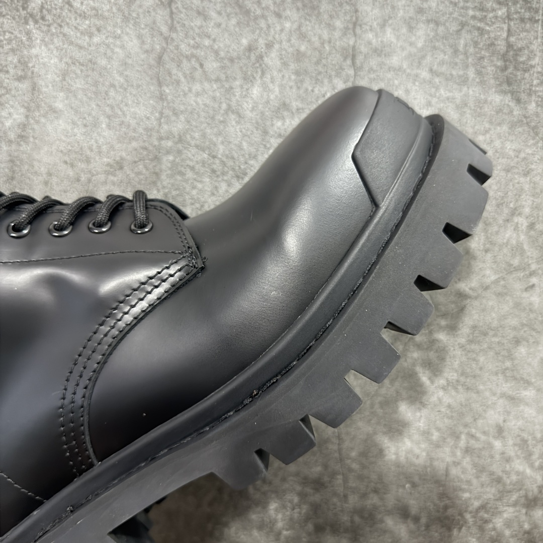图片[6]-【莞产G版】法国高端奢侈品牌-巴黎世家BALENCIAGA Men\’s Leather boots 大头米奇风真皮德比休闲厚底皮鞋 油亮牛皮马丁靴 广东原产 全套代购包装及配件 采用进口牛皮革鞋面材质 内嵌小牛真皮贴附加厚PU缓震乳胶鞋垫 跟高7cm 原比值开发胎纹面粗齿橡胶大底❗️ 尺码：39-45(比运动鞋偏大一码!!)-选品中心
