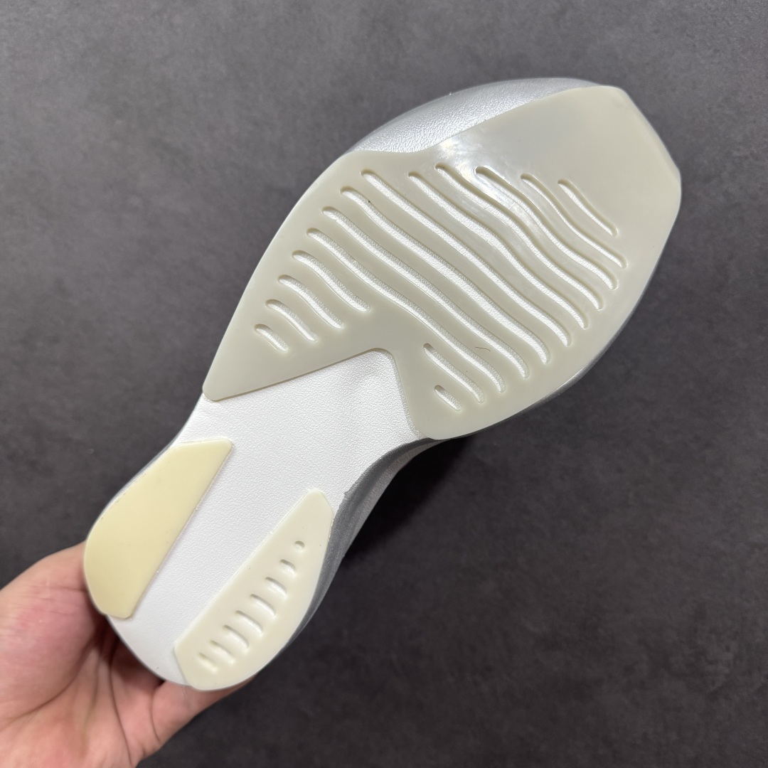 图片[9]-【公司级】Adidas Adizero Adios Pro Evo 2 阿迪超轻透气缓震跑鞋 #以令人难以置信的138克重量，刷新了跑鞋轻量化的记录，阿迪在材料科学和工艺技术上的深厚积累。 #全新鞋款采用Lightweight Upper材料，让穿着者几乎能够体验到一种\”裸足\”的感觉 货号：JR7259 尺码：36 36.5 37 38 38.5 39 40 40.5 41 42 42.5 43 44 44.5 45 46 编码：FSB260270-选品中心