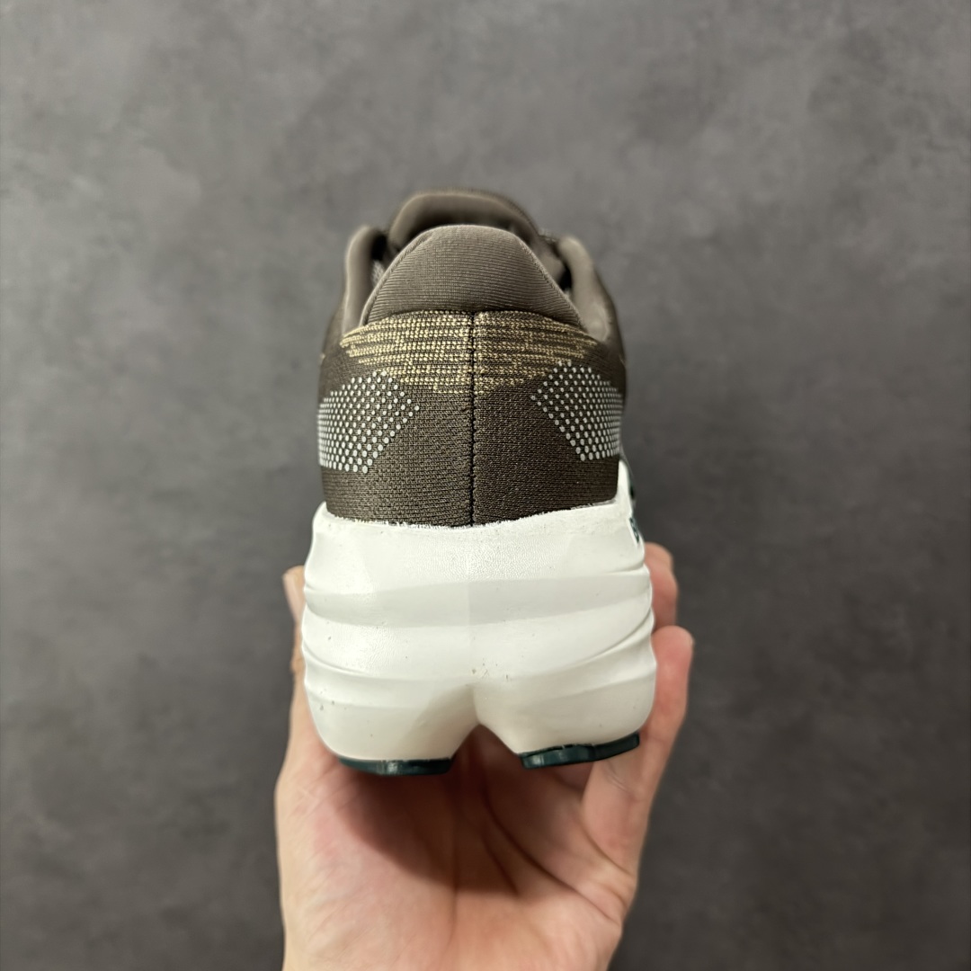 图片[4]-【纯原版】Brooks 布鲁克斯 Glycerin Max超级甘油 超弹轻盈跑步鞋 低帮透气缓震支撑休闲运动慢跑鞋 采用改进工程空气网眼组合热熔工艺 鞋面材质搭载DNA LOFT V2密度泡棉缓震系统 中底外置防滑耐磨橡胶底片 尺码：36-46半-选品中心