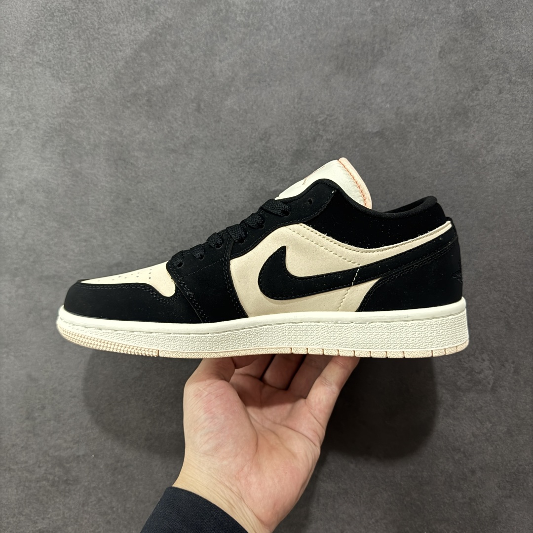 图片[2]-【头层S版】Air Jordan AJ1 Low 低帮系列 全新流水线出品 全配色原鞋对照 原楦原纸板开发 客订头层皮料 全鞋电脑针车 私模大底正确咬花克重内置气垫 原盒内外原标 完美零毛边处理 多重QC质检 超越公司货的品控标准 实实在在的免检产品 货号：DC0774-003 尺码：36-45-选品中心
