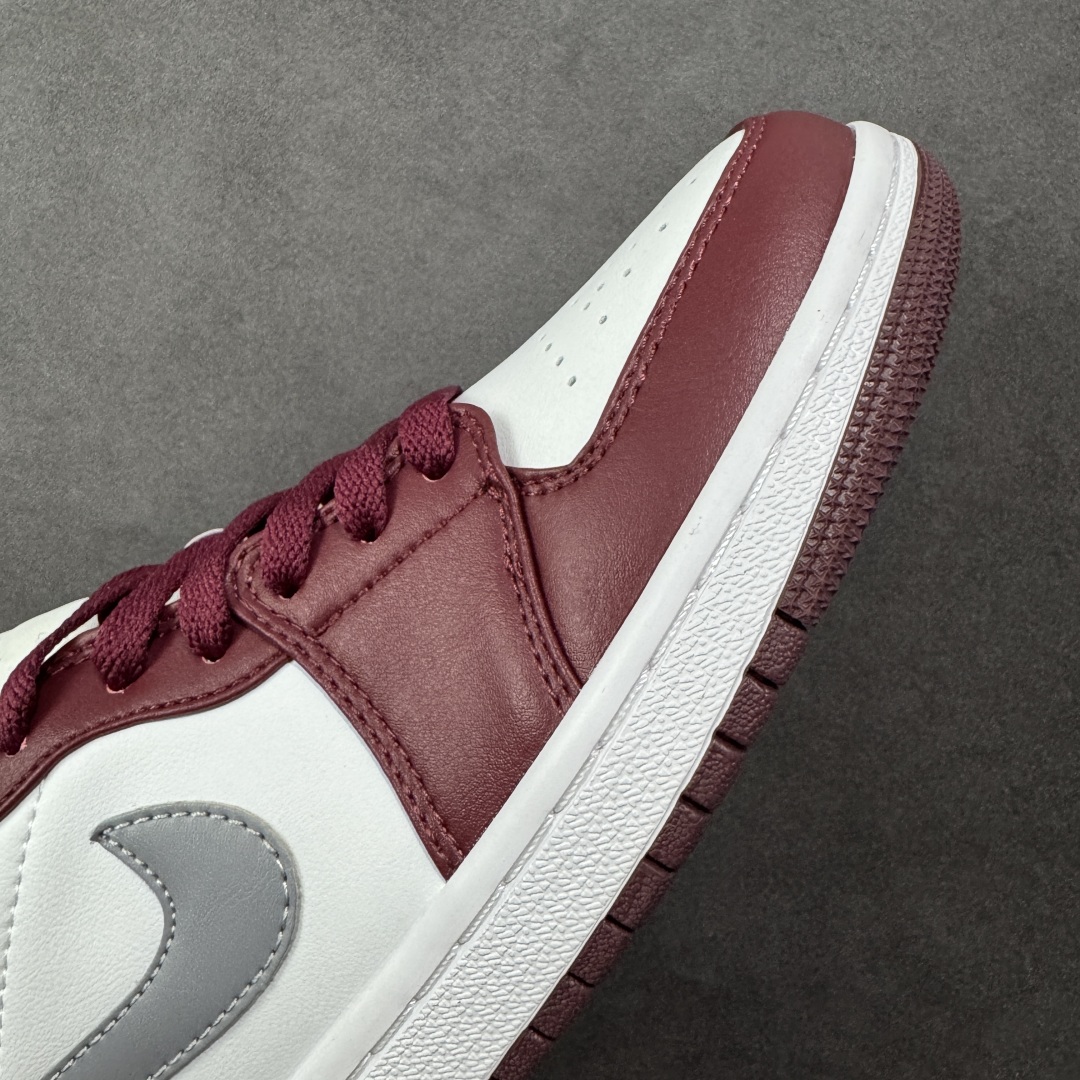 图片[5]-【头层S版】Air Jordan AJ1 Low 低帮系列 全新流水线出品 全配色原鞋对照 原楦原纸板开发 客订头层皮料 全鞋电脑针车 私模大底正确咬花克重内置气垫 原盒内外原标 完美零毛边处理 多重QC质检 超越公司货的品控标准 实实在在的免检产品 货号：553558-615 尺码：36-45-选品中心