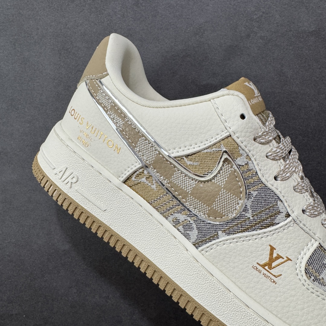 图片[6]-【定制版】Nike Air Force 1 \’07 Low “路易威登LV联名— 米白黄帆布印花” 高端定制 低帮休闲板鞋 定制鞋盒 大厂纯原品质出货 超高清洁度 皮料切割干净无任何毛边 细节完美 货号：XL1979-107 尺码：36 36.5 37.5 38 38.5 39 40 40.5 41 42 42.5 43 44 44.5 45-选品中心