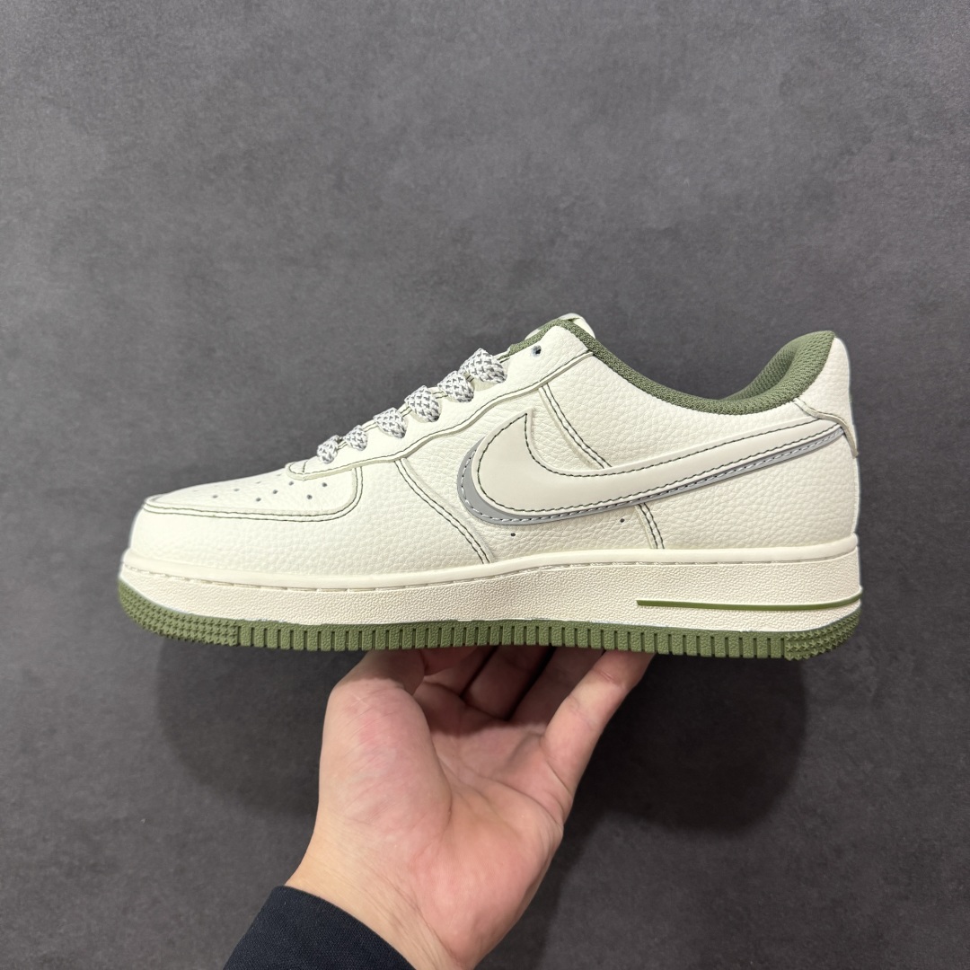 图片[2]-【定制版】Nike Air Force 1\’07 Low 巴宝莉联名 米军绿电绣 空军一号低帮休闲板鞋  #定制皮料 定制鞋盒 原楦原纸板 纯正空军版型 内置全掌气垫 货号：JP8028-003  尺码：36 36.5 37.5 38 38.5 39 40 40.5 41 42 42.5 43 44 44.5 45-选品中心
