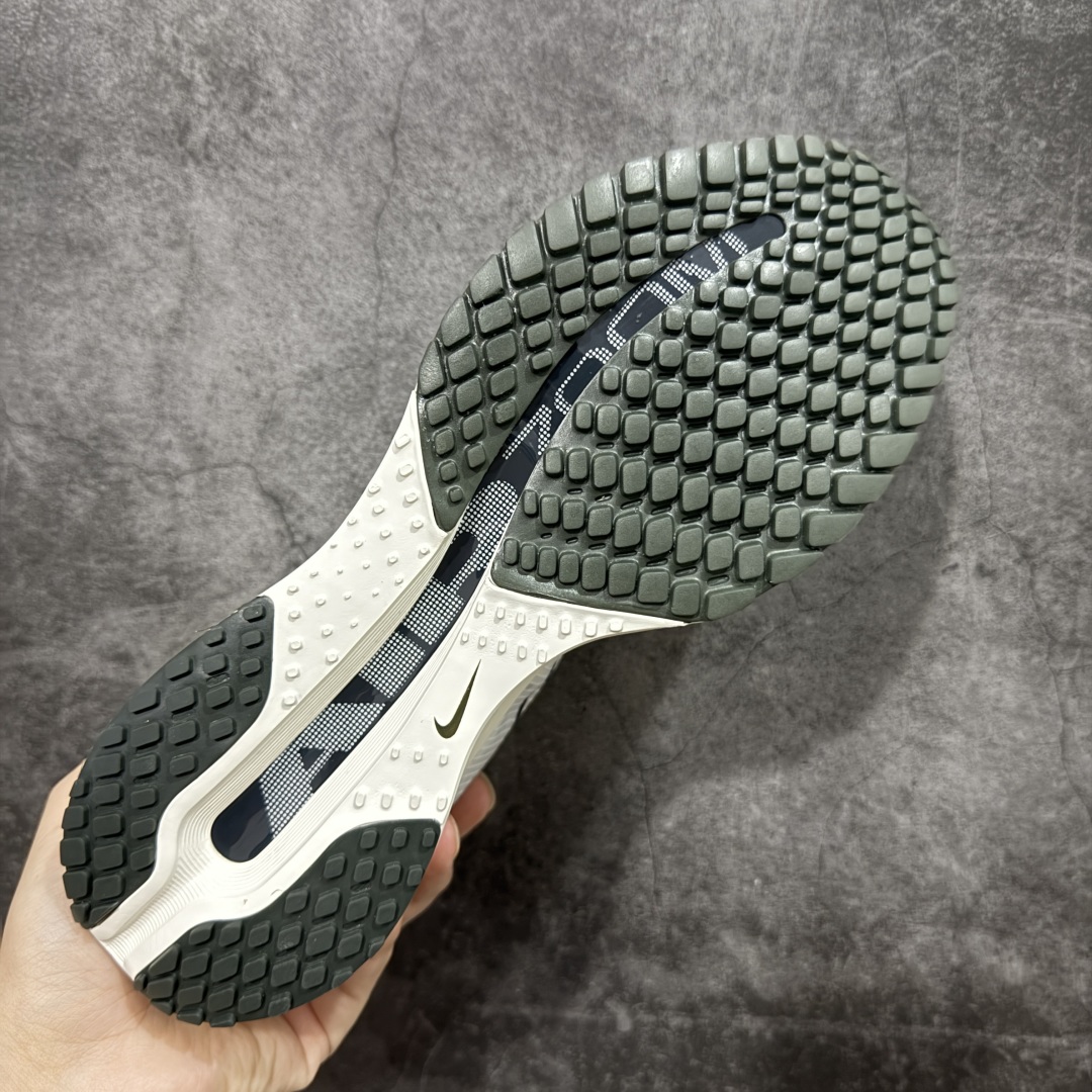 Nike Pegasus Premium 舒适百搭减震防滑耐磨透气 低帮跑步鞋 联名帆白 IH2288-