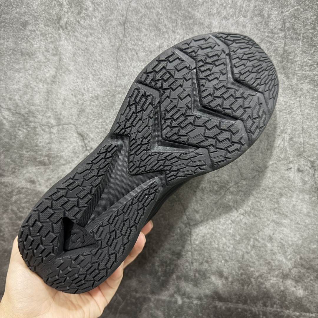 迪桑特DESCENTE RUNNING 舒适百搭防滑耐磨 低帮跑步鞋 广东大厂出品 超高还原度 独立私模