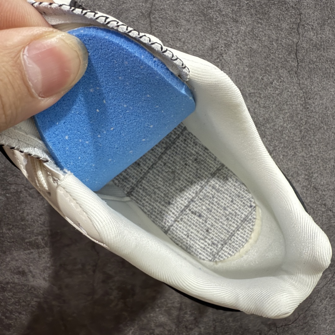 图片[8]-【纯原神版】Rose x Puma 彪马 Speedcat 联名款低帮休闲鞋 404390-01 升级品质 配件齐 原装档案原数据纸版楦型 头层皮料打造 区别市面先行版本 尺码：35.5 36 37 37.5 38 38.5 39 40 40.5 41 42 42.5 43 44 45-选品中心