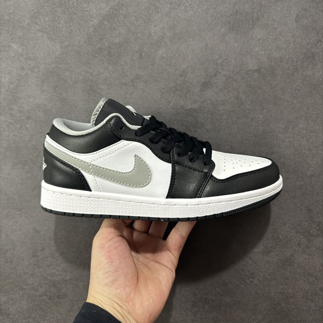 【头层S版】Air Jordan AJ1 Low 低帮系列 全新流水线出品 全配色原鞋对照 原楦原纸板开发 客订头层皮料 全鞋电脑针车 私模大底正确咬花克重内置气垫 原盒内外原标 完美零毛边处理 多重QC质检 超越公司货的品控标准 实实在在的免检产品 货号:553558-040 尺码:36-45-选品中心