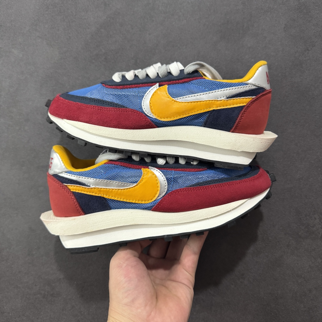 Sacai x Nike LDWaffle Gray Lifestyle Sneakers - Size 36 to 40 6 cmp i1757565931063 1127 0 0