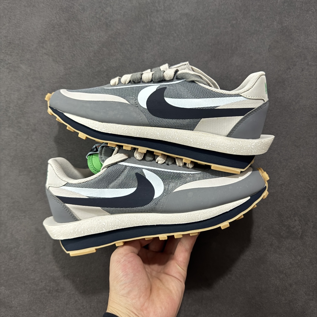 Sacai x Nike LDWaffle Gray Lifestyle Sneakers - Size 36 to 40 1 cmp i1757566094153 3509 0 0