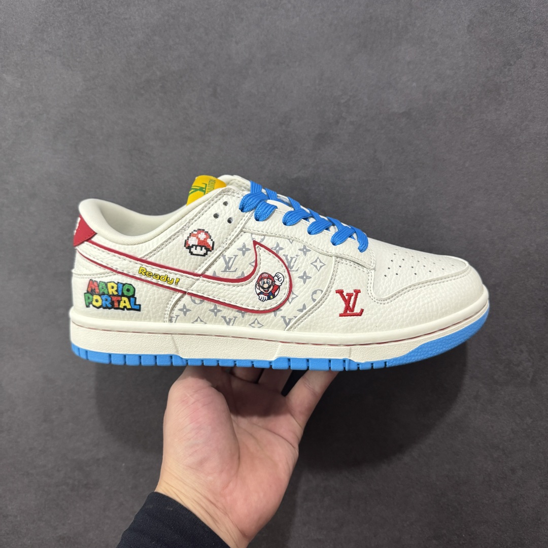 【定制版】Nike SB Dunk Low 马里奥 三方联名 高端定制 低帮休闲板鞋  #定制鞋盒 大厂纯原品质出货 超高清洁度 皮料切割干净无任何毛边 细节完美 货号:SC0601-472  尺码:36 36.5 37.5 38 38.5 39 40 40.5 41 42 42.5 43 44 44.5 45-选品中心