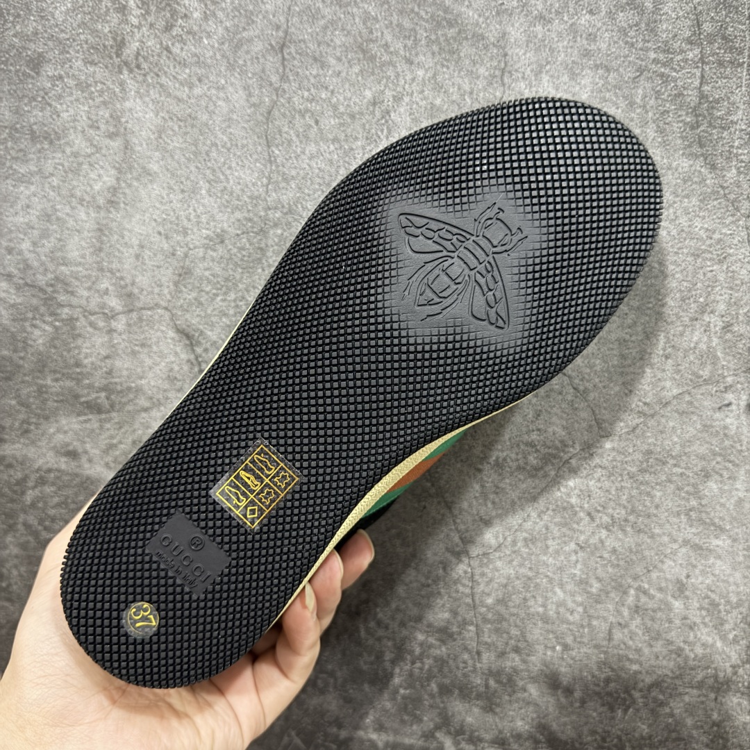 图片[9]-【广东纯原版】Gucci做旧小脏鞋 黑蓝红 ZP开发 原版开模 金属双G水晶圆柱形标 Gucci原版纹织带 真正水洗布标 鞋面擦色牛皮拼接经典双G布面料，皮面切口全油边封口工艺，原版毛巾布里细腻柔软更舒适透气，垫脚乳胶注塑一体，私模钢印，双色原版TPU大底(下层宽，上层窄) 配进口原版四边封干燥剂、原版18股鞋带，新版红盒子，与专柜配套包装一致 尺码：40-45-选品中心