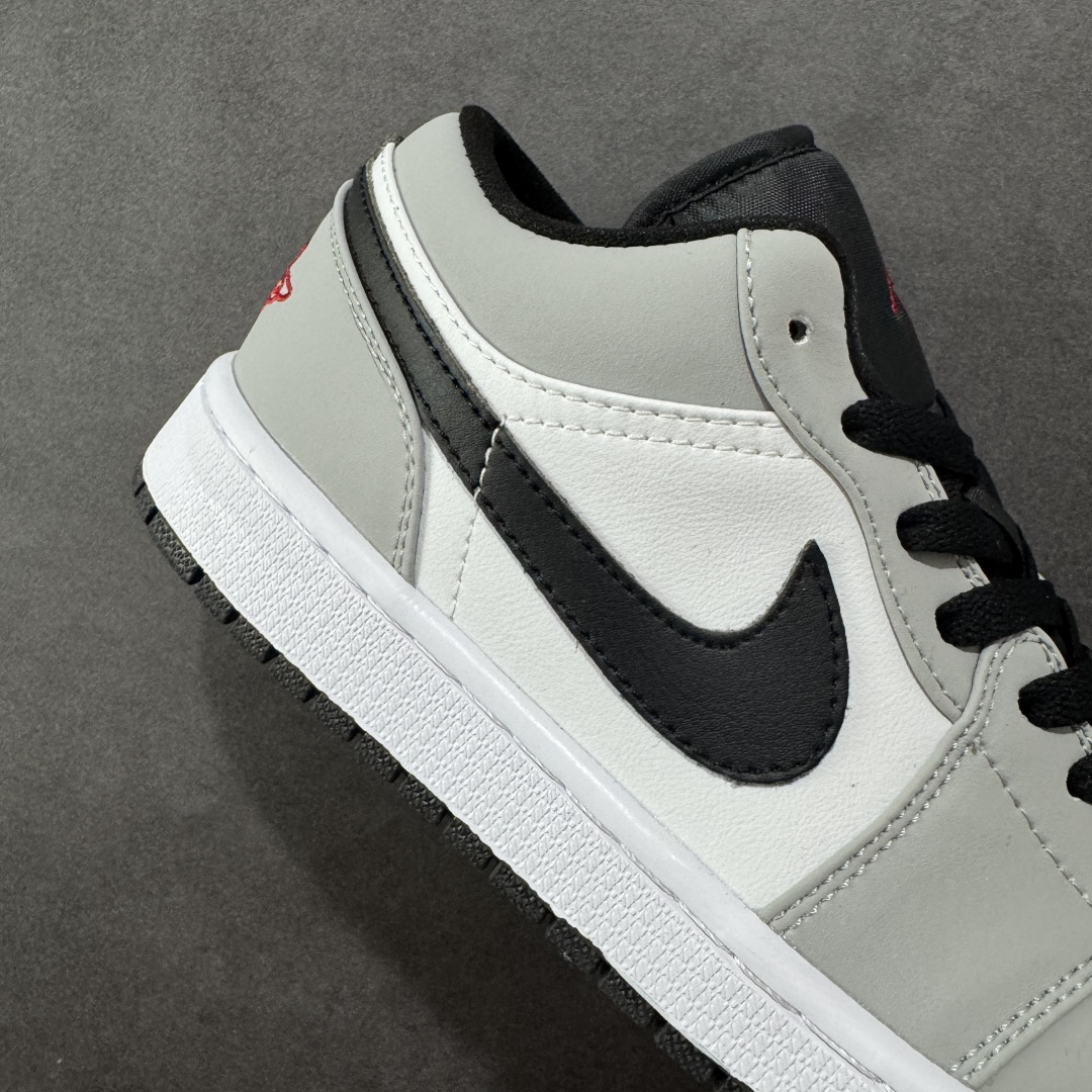 图片[6]-【头层S版】Air Jordan AJ1 Low 低帮系列 全新流水线出品 全配色原鞋对照 原楦原纸板开发 客订头层皮料 全鞋电脑针车 私模大底正确咬花克重内置气垫 原盒内外原标 完美零毛边处理 多重QC质检 超越公司货的品控标准 实实在在的免检产品 货号：553558-030 尺码：36-45半-选品中心