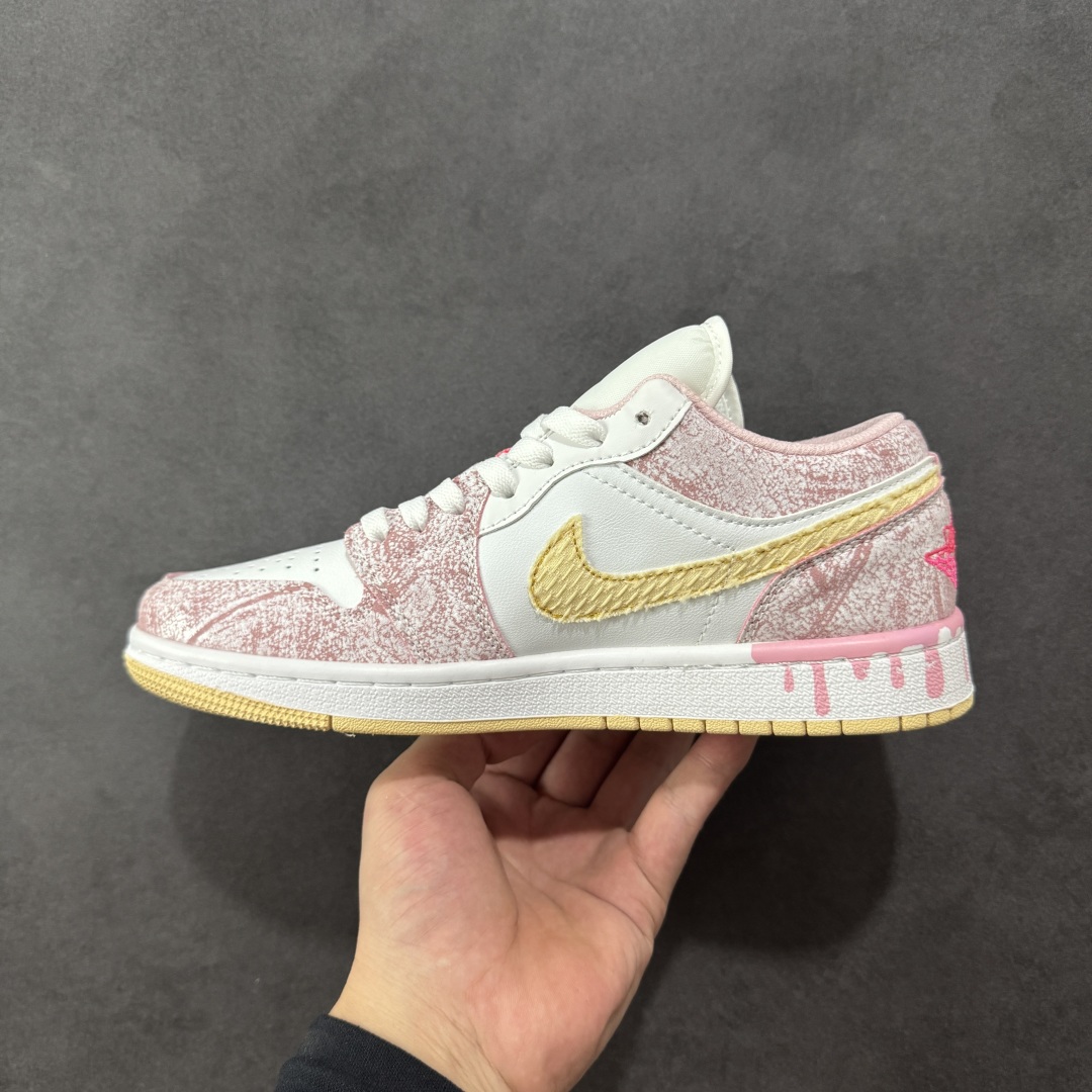 图片[2]-【头层S版】Air Jordan AJ1 Low 低帮系列 全新流水线出品 全配色原鞋对照 原楦原纸板开发 客订头层皮料 全鞋电脑针车 私模大底正确咬花克重内置气垫 原盒内外原标 完美零毛边处理 多重QC质检 超越公司货的品控标准 实实在在的免检产品 货号：CW7104-601 尺码：36-45半-选品中心