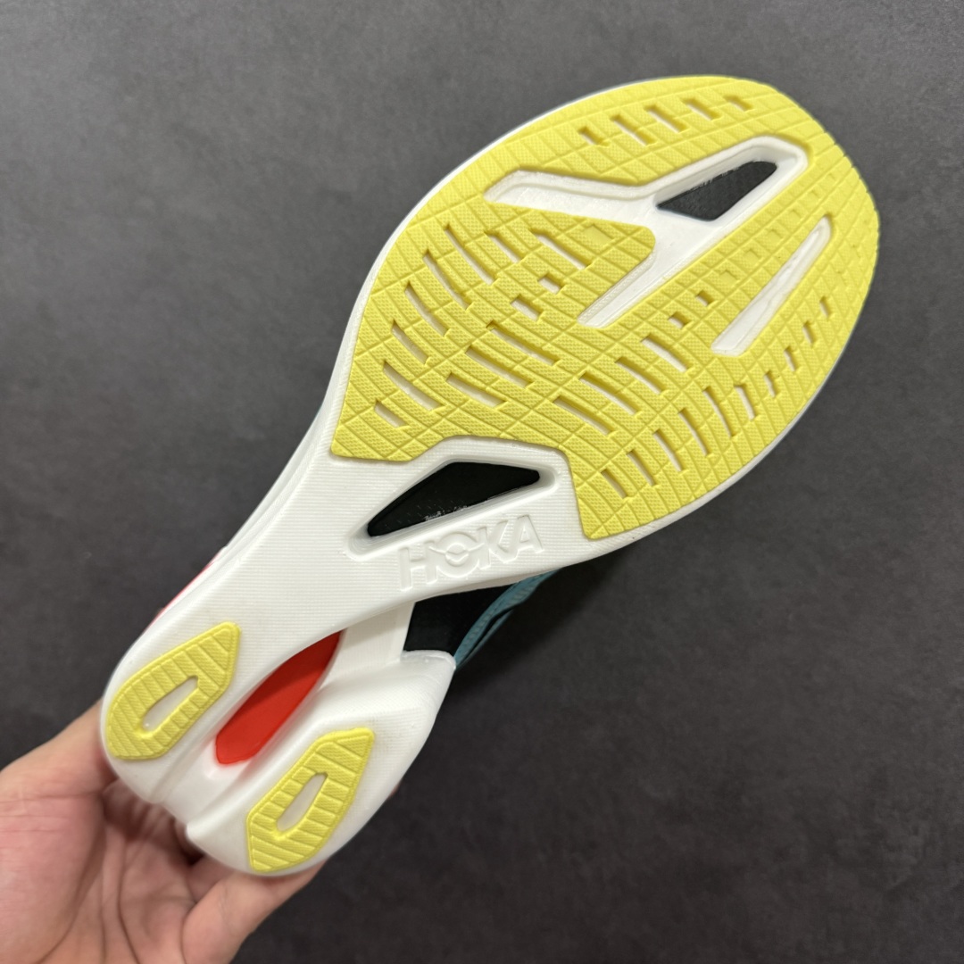 【纯原】HOKA U CIELO X1 2.0 新一代旗舰竞速运动跑鞋 中底泡棉科技以及几何学，设计符合