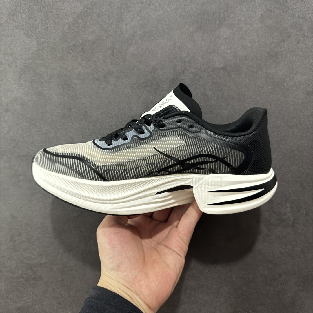 【纯原】HOKA U CIELO X1 2.0 新一代旗舰竞速运动跑鞋 中底泡棉科技以及几何学，设计符合