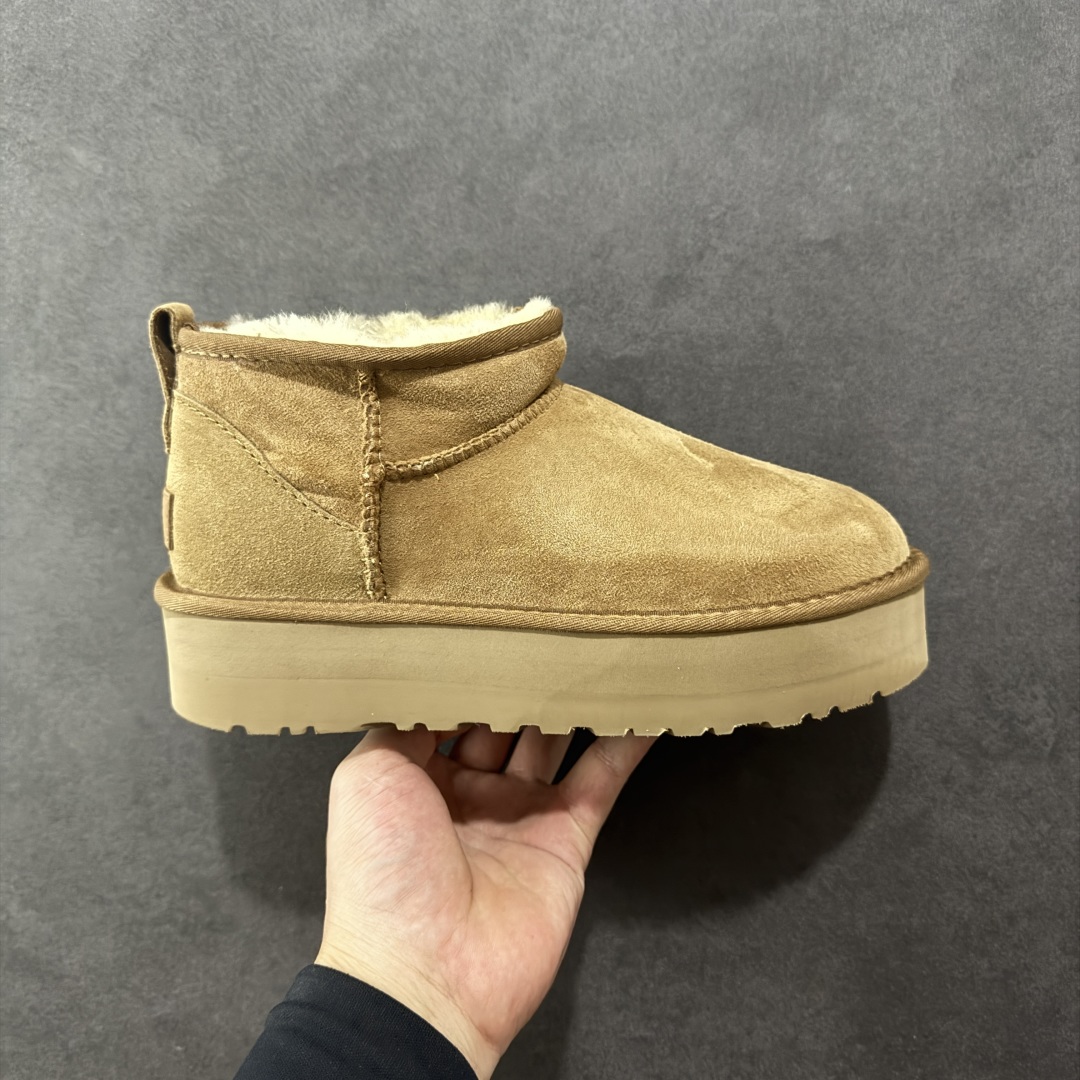 【顶级Y版】UGG 5092 经典秋冬羊皮毛一体雪地靴 周冬雨厚底3cm 桑坡大厂直供 拒绝高利润 区别杀猪版本 隆丰A级澳洲进口羊皮毛一体 完全遵循ZP工艺流程 代工厂原厂版师 秉承无原鞋不开发选择 注重每一处细节 市面最正版型 TREADLITE\