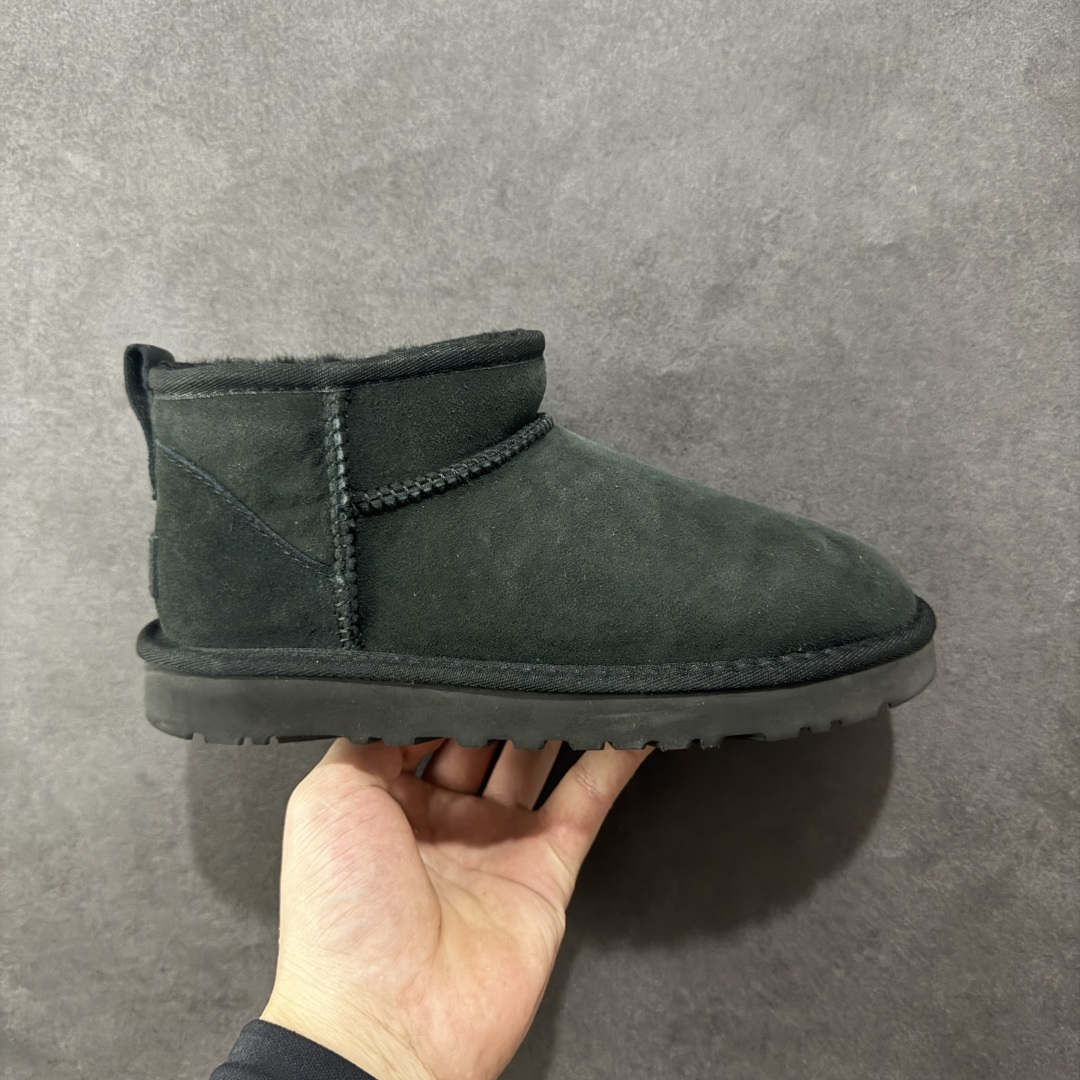 【顶级Y版】UGG 6109 经典秋冬羊皮毛一体雪地靴 桑坡大厂直供 拒绝高利润 区别杀猪版本 隆丰A级澳洲进口羊皮毛一体 完全遵循ZP工艺流程 代工厂原厂版师 秉承无原鞋不开发选择 注重每一处细节 市面最正版型 TREADLITE\