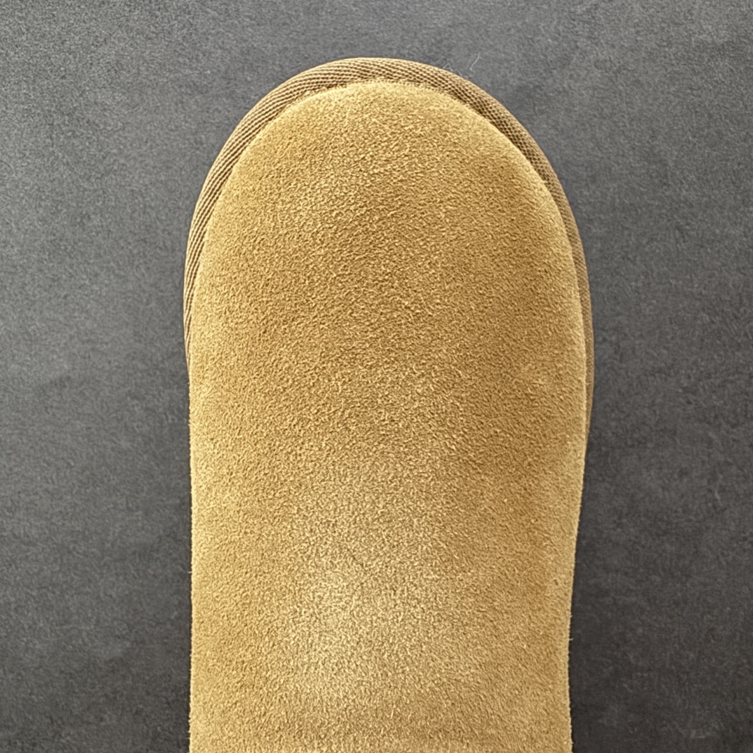 图片[8]-【顶级Y版】UGG 5092 经典秋冬羊皮毛一体雪地靴 周冬雨厚底3cm 桑坡大厂直供 拒绝高利润 区别杀猪版本 隆丰A级澳洲进口羊皮毛一体 完全遵循ZP工艺流程 代工厂原厂版师 秉承无原鞋不开发选择 注重每一处细节 市面最正版型 TREADLITE\”轻翼\”科技外底 轻便/耐用/柔韧/桩型 翻毛皮鞋面 细腻亲肤再生聚酯纤维滚边 舒适易打理 保暖性佳 UGG plush™ 里衬和内底 茸软亲肤 舒适暖足 经典鞋型搭配轻盈厚底 稳稳拿捏秋冬出街时髦造型 Treadlite by UGG 轻翼大底 轻盈缓震 为双足减负 舒适轻便 助你轻松畅玩整天 尺码：35 36 37 38 39 40-选品中心