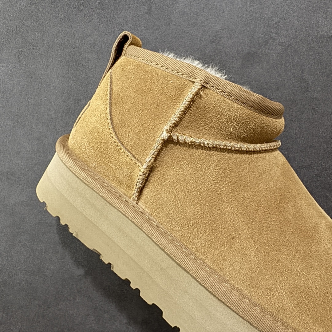 图片[6]-【顶级Y版】UGG 5092 经典秋冬羊皮毛一体雪地靴 周冬雨厚底3cm 桑坡大厂直供 拒绝高利润 区别杀猪版本 隆丰A级澳洲进口羊皮毛一体 完全遵循ZP工艺流程 代工厂原厂版师 秉承无原鞋不开发选择 注重每一处细节 市面最正版型 TREADLITE\”轻翼\”科技外底 轻便/耐用/柔韧/桩型 翻毛皮鞋面 细腻亲肤再生聚酯纤维滚边 舒适易打理 保暖性佳 UGG plush™ 里衬和内底 茸软亲肤 舒适暖足 经典鞋型搭配轻盈厚底 稳稳拿捏秋冬出街时髦造型 Treadlite by UGG 轻翼大底 轻盈缓震 为双足减负 舒适轻便 助你轻松畅玩整天 尺码：35 36 37 38 39 40-选品中心