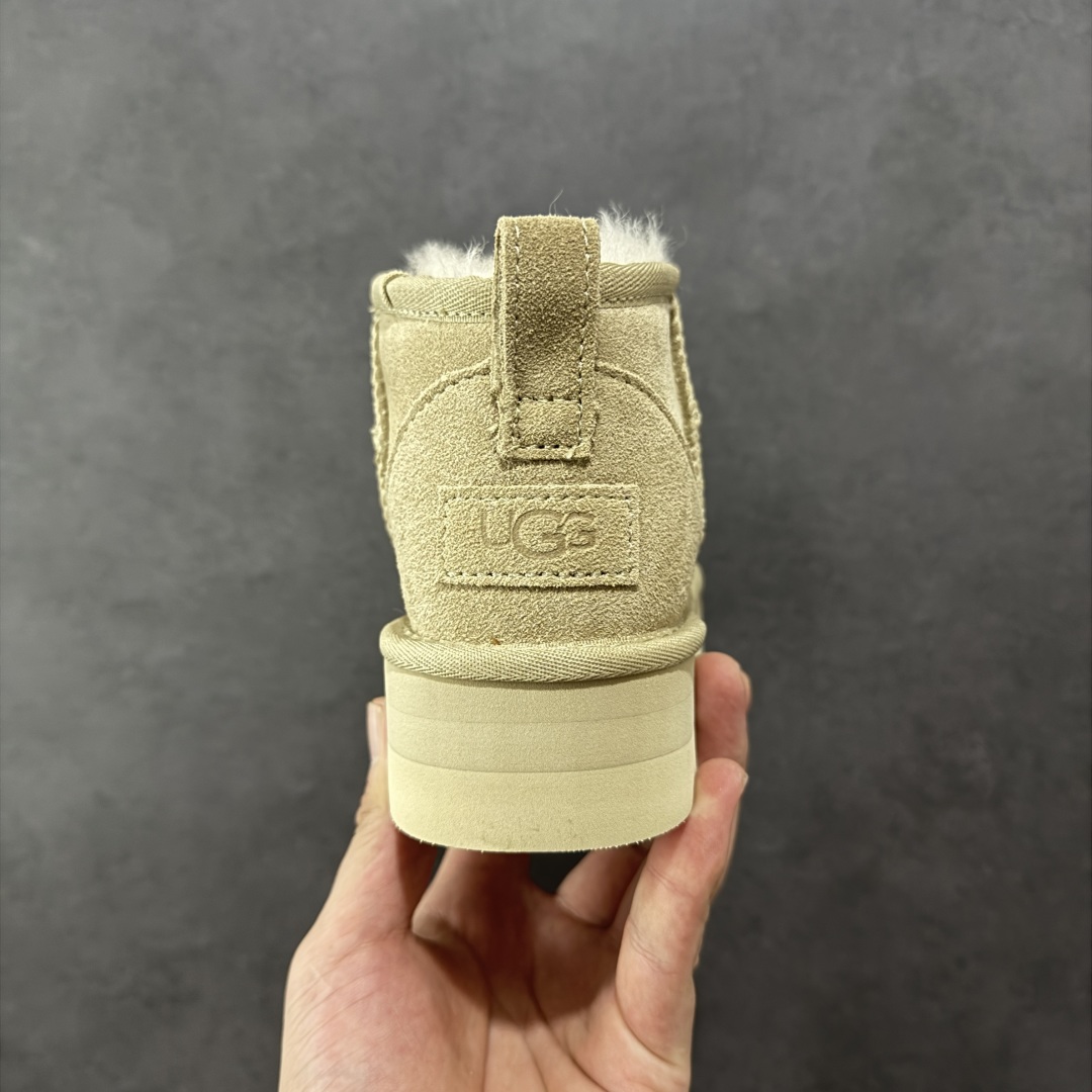 图片[4]-【顶级Y版】UGG 5092 经典秋冬羊皮毛一体雪地靴 周冬雨厚底3cm 桑坡大厂直供 拒绝高利润 区别杀猪版本 隆丰A级澳洲进口羊皮毛一体 完全遵循ZP工艺流程 代工厂原厂版师 秉承无原鞋不开发选择 注重每一处细节 市面最正版型 TREADLITE\”轻翼\”科技外底 轻便/耐用/柔韧/桩型 翻毛皮鞋面 细腻亲肤再生聚酯纤维滚边 舒适易打理 保暖性佳 UGG plush™ 里衬和内底 茸软亲肤 舒适暖足 经典鞋型搭配轻盈厚底 稳稳拿捏秋冬出街时髦造型 Treadlite by UGG 轻翼大底 轻盈缓震 为双足减负 舒适轻便 助你轻松畅玩整天 尺码：35 36 37 38 39 40-选品中心