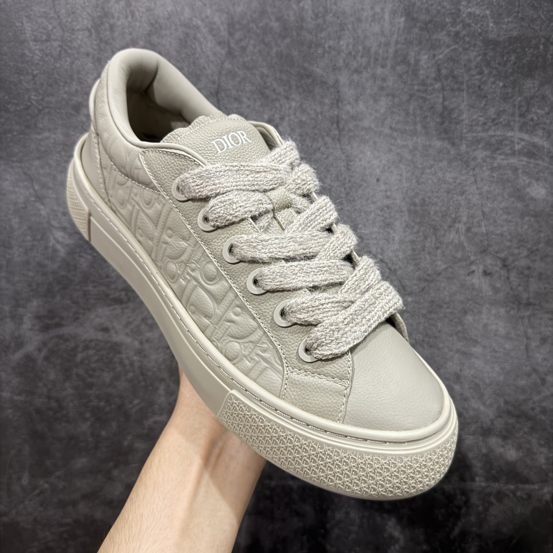 图片[3]-【渠道纯原】Dior B33 迪奥压花系带皮面时尚运动板鞋网球鞋 全套原厂新版原纸板楦头开发 原厂特供皮料加持 原档数据大底 高频字母排版细节 还原 Zp 高端零售特供批次 市售最强批次💪🏻 2024秋季新品 彰显非凡的精湛工艺 重新诠释经典的网球鞋 时尚的廓形突显厚实感 采用全新的拉绒马海毛针织面料 突显柔软触感与富有层次感的流行色彩 搭配棕色绒面革镶片提升格调 别具一格的加垫鞋舌点缀以压花效果Dior标志 后侧点缀以Dior 30Avenue Montaigne标志 可为各式休闲造型增添时尚气质 尺码：35-46-选品中心