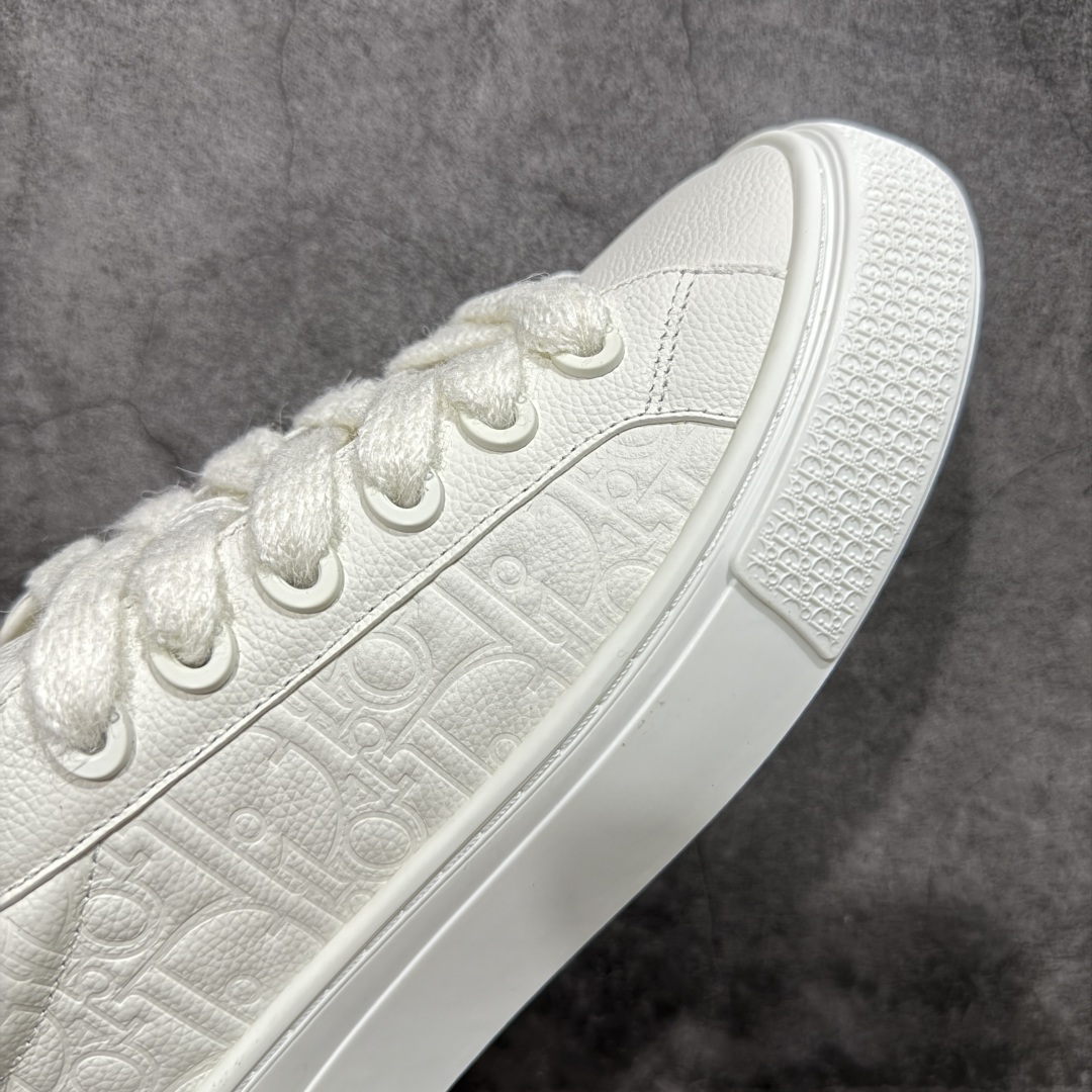 图片[6]-【渠道纯原】Dior B33 迪奥压花系带皮面时尚运动板鞋网球鞋 全套原厂新版原纸板楦头开发 原厂特供皮料加持 原档数据大底 高频字母排版细节 还原 Zp 高端零售特供批次 市售最强批次💪🏻 2024秋季新品 彰显非凡的精湛工艺 重新诠释经典的网球鞋 时尚的廓形突显厚实感 采用全新的拉绒马海毛针织面料 突显柔软触感与富有层次感的流行色彩 搭配棕色绒面革镶片提升格调 别具一格的加垫鞋舌点缀以压花效果Dior标志 后侧点缀以Dior 30Avenue Montaigne标志 可为各式休闲造型增添时尚气质 尺码：35-46-选品中心