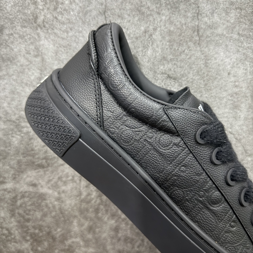 图片[7]-【渠道纯原】Dior B33 迪奥压花系带皮面时尚运动板鞋网球鞋 全套原厂新版原纸板楦头开发 原厂特供皮料加持 原档数据大底 高频字母排版细节 还原 Zp 高端零售特供批次 市售最强批次💪🏻 2024秋季新品 彰显非凡的精湛工艺 重新诠释经典的网球鞋 时尚的廓形突显厚实感 采用全新的拉绒马海毛针织面料 突显柔软触感与富有层次感的流行色彩 搭配棕色绒面革镶片提升格调 别具一格的加垫鞋舌点缀以压花效果Dior标志 后侧点缀以Dior 30Avenue Montaigne标志 可为各式休闲造型增添时尚气质 尺码：35-46-选品中心