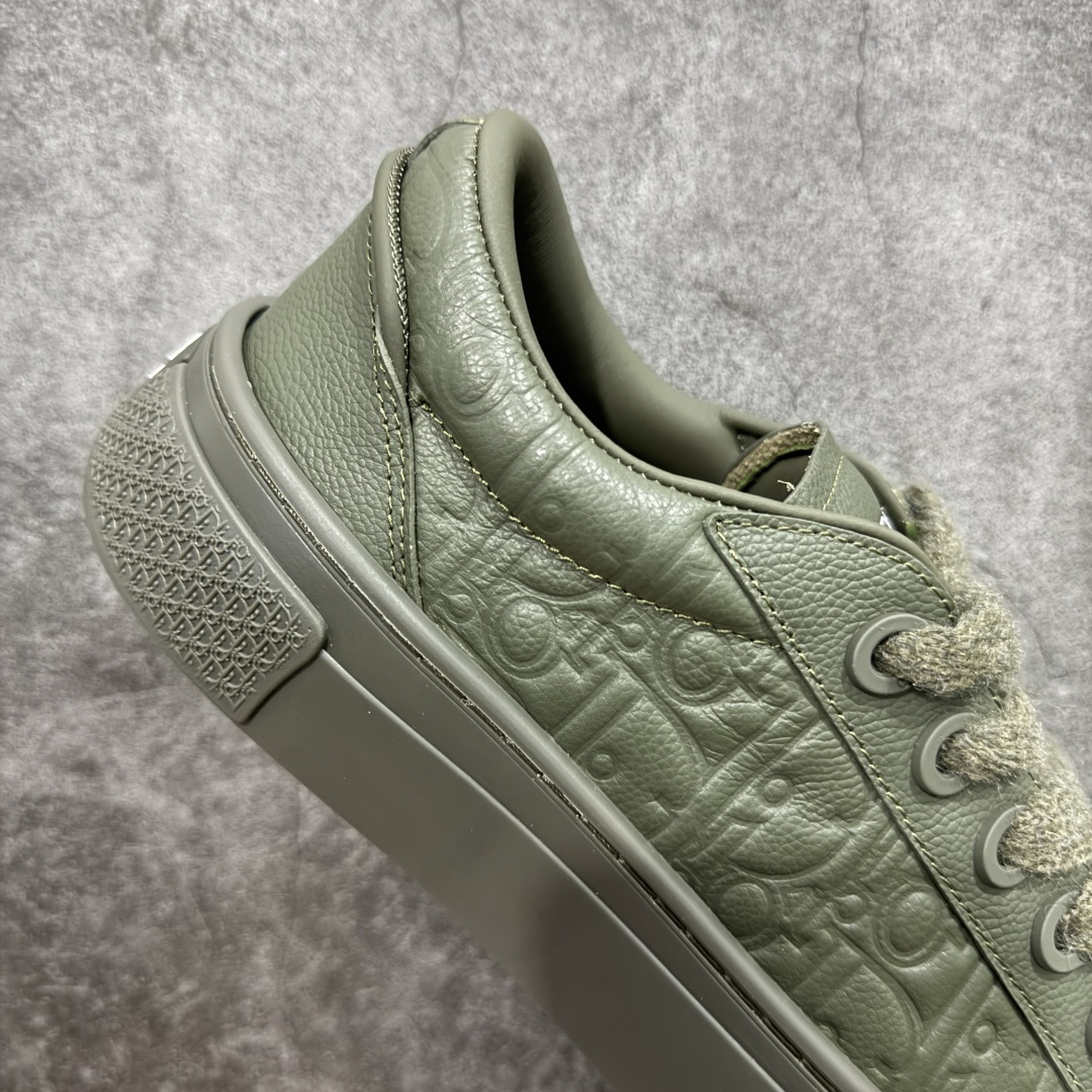 图片[7]-【渠道纯原】Dior B33 迪奥压花系带皮面时尚运动板鞋网球鞋 全套原厂新版原纸板楦头开发 原厂特供皮料加持 原档数据大底 高频字母排版细节 还原 Zp 高端零售特供批次 市售最强批次💪🏻 2024秋季新品 彰显非凡的精湛工艺 重新诠释经典的网球鞋 时尚的廓形突显厚实感 采用全新的拉绒马海毛针织面料 突显柔软触感与富有层次感的流行色彩 搭配棕色绒面革镶片提升格调 别具一格的加垫鞋舌点缀以压花效果Dior标志 后侧点缀以Dior 30Avenue Montaigne标志 可为各式休闲造型增添时尚气质 尺码：35-46-选品中心