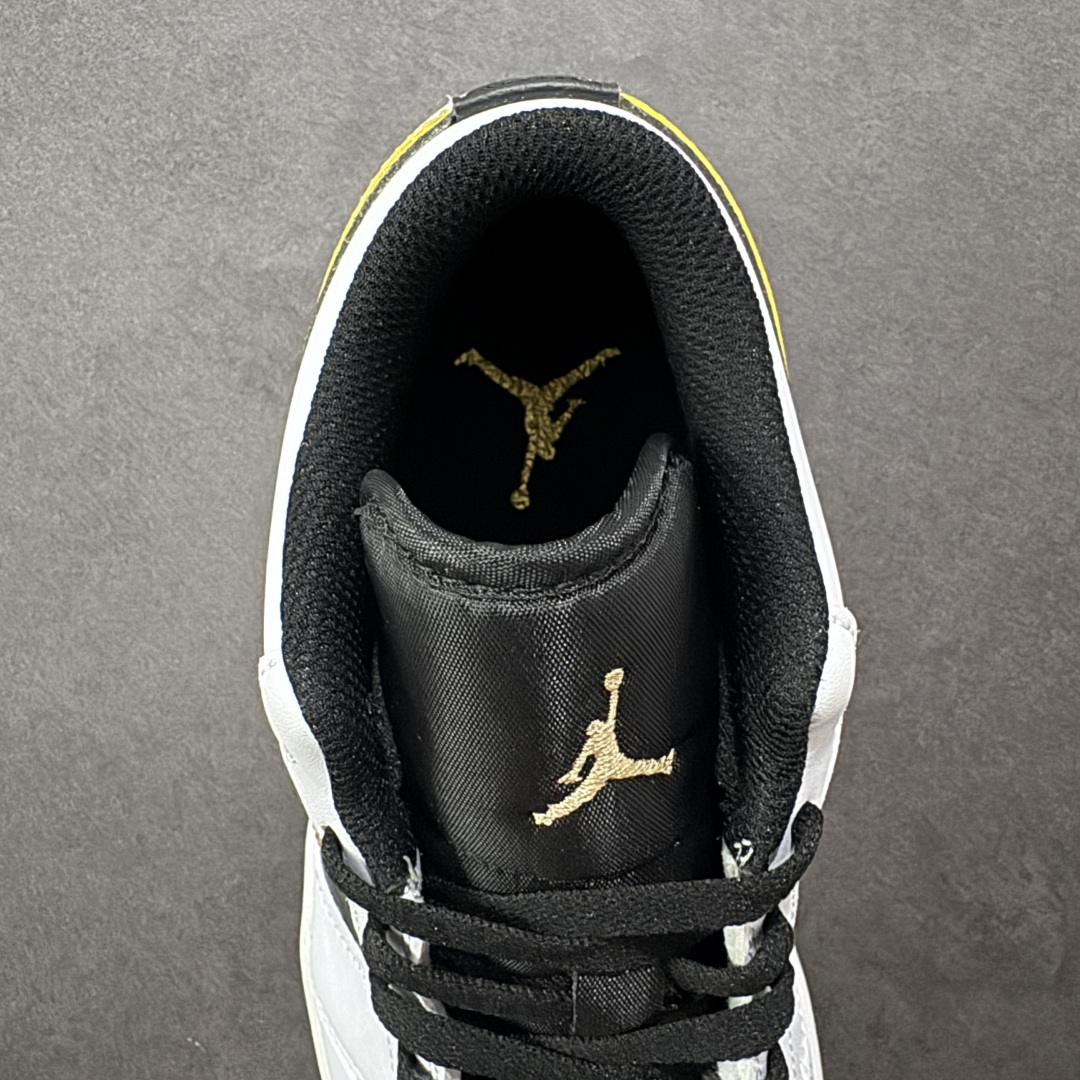 图片[7]-【头层S版】Air Jordan AJ1 Low 低帮系列 全新流水线出品 全配色原鞋对照 原楦原纸板开发 客订头层皮料 全鞋电脑针车 私模大底正确咬花克重内置气垫 原盒内外原标 完美零毛边处理 多重QC质检 超越公司货的品控标准 实实在在的免检产品 货号：553558-172 尺码：36-45半-选品中心