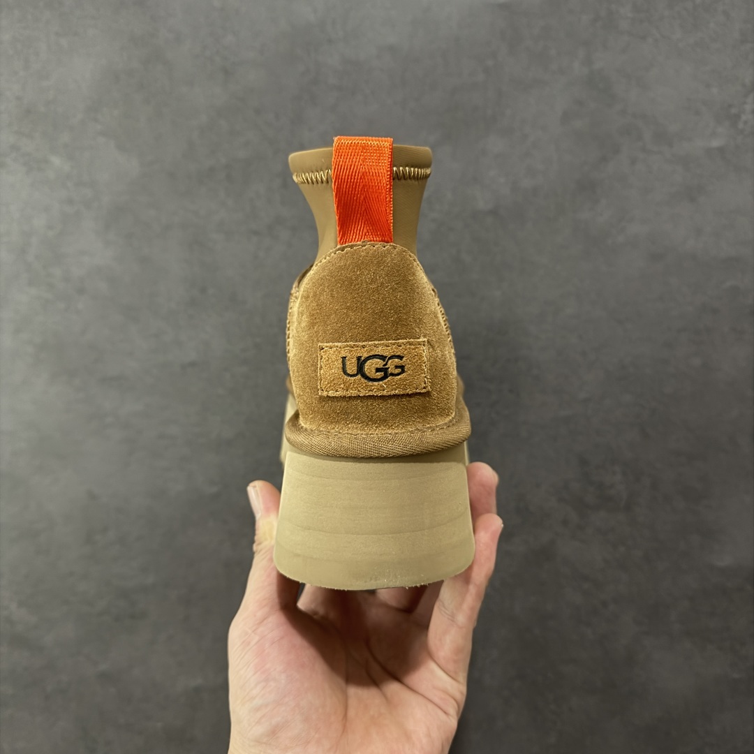 图片[4]-【顶级Y版】UGG 8170 经典秋冬羊皮毛一体雪地靴 弹力低帮 桑坡大厂直供 拒绝高利润 区别杀猪版本 隆丰A级澳洲进口羊皮毛一体 完全遵循ZP工艺流程 代工厂原厂版师 秉承无原鞋不开发选择 注重每一处细节 市面最正版型 TREADLITE\”轻翼\”科技外底 轻便/耐用/柔韧/桩型 翻毛皮鞋面 细腻亲肤再生聚酯纤维滚边 舒适易打理 保暖性佳 UGG plush™ 里衬和内底 茸软亲肤 舒适暖足 经典鞋型搭配轻盈厚底 稳稳拿捏秋冬出街时髦造型 Treadlite by UGG 轻翼大底 轻盈缓震 为双足减负 舒适轻便 助你轻松畅玩整天 尺码：35 36 37 38 39 40-选品中心