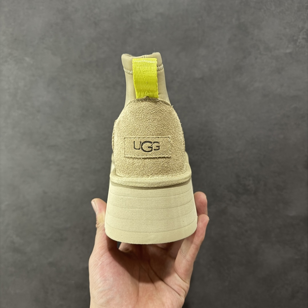 图片[4]-【顶级Y版】UGG 8170 经典秋冬羊皮毛一体雪地靴 弹力低帮 桑坡大厂直供 拒绝高利润 区别杀猪版本 隆丰A级澳洲进口羊皮毛一体 完全遵循ZP工艺流程 代工厂原厂版师 秉承无原鞋不开发选择 注重每一处细节 市面最正版型 TREADLITE\”轻翼\”科技外底 轻便/耐用/柔韧/桩型 翻毛皮鞋面 细腻亲肤再生聚酯纤维滚边 舒适易打理 保暖性佳 UGG plush™ 里衬和内底 茸软亲肤 舒适暖足 经典鞋型搭配轻盈厚底 稳稳拿捏秋冬出街时髦造型 Treadlite by UGG 轻翼大底 轻盈缓震 为双足减负 舒适轻便 助你轻松畅玩整天 尺码：35 36 37 38 39 40-选品中心