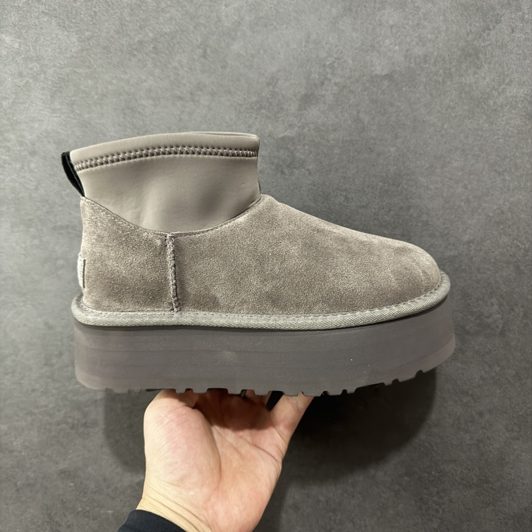 【顶级Y版】UGG 8170 经典秋冬羊皮毛一体雪地靴 弹力低帮 桑坡大厂直供 拒绝高利润 区别杀猪版本 隆丰A级澳洲进口羊皮毛一体 完全遵循ZP工艺流程 代工厂原厂版师 秉承无原鞋不开发选择 注重每一处细节 市面最正版型 TREADLITE\