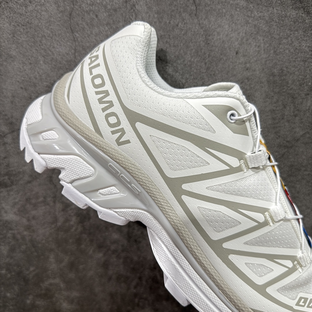 图片[7]-【S版纯原】SALOMON XT-6 萨洛蒙潮流越野机能户外功能鞋 白色412529 全新版本出货 好货不怕晚 品质 细节 材料都是肉眼可以见！ 售前售后也是其它工厂无法匹敌！ 纯原外贸平台特供订单 耗时半年巨作 全套原纸板楦头开发 原厂特供网布配套加持 确保原汁原味 完美呈现版型 原档数据独家私模五层组合大底 原装Ortholite轻量化鞋垫 中底布带钢印编号 原厂TPU锁扣 进口港宝加持 后跟自然饱满 还原公司包裹性 鞋面以“锯齿”状的包裹系统呈现 在基色底之下加入了各种色点缀 将公司的最新技术和时尚前卫的造型融入耐用的长跑款式中 鞋面由 TPU 薄膜制成 并焊接在高耐磨网眼上 使其既时尚又坚固 由 ACS底盘支撑 可增强稳定性和支撑力 以及由橡胶凸耳 Contragrip外底覆盖的 EVA 缓冲中底 旨在应对崎岖的地形 鞋舌上的彩色Salomon 标签、Quicklace 系统以及鞋头、鞋舌和鞋跟上的附加品牌使细节更加完美 让穿着者可以轻松驾驭户外与通勤下的任何运动生活场景 无缝鞋身户外随意纵横 颜值与脚感兼备 出街通勤 绝对非常吸睛 你值得拥有 尺码：36 36.5 37.5 38 38.5 39 40 40.5 41 42 42.5 43 44 44.5 45-选品中心