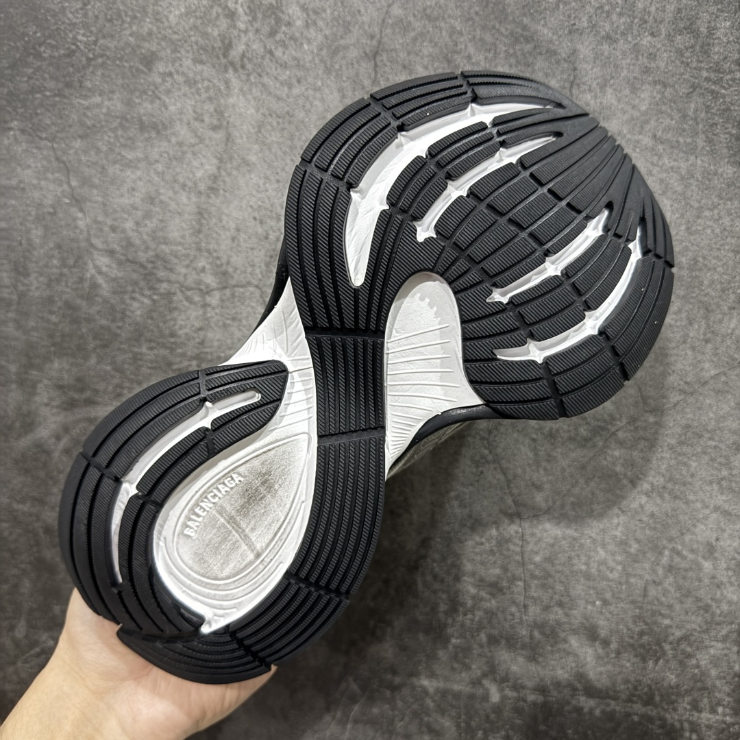 【福利特价】Balenciaga 13代 巴黎世家 CIRCUIT印花圆头网面透气减震低帮 跑步鞋户外功